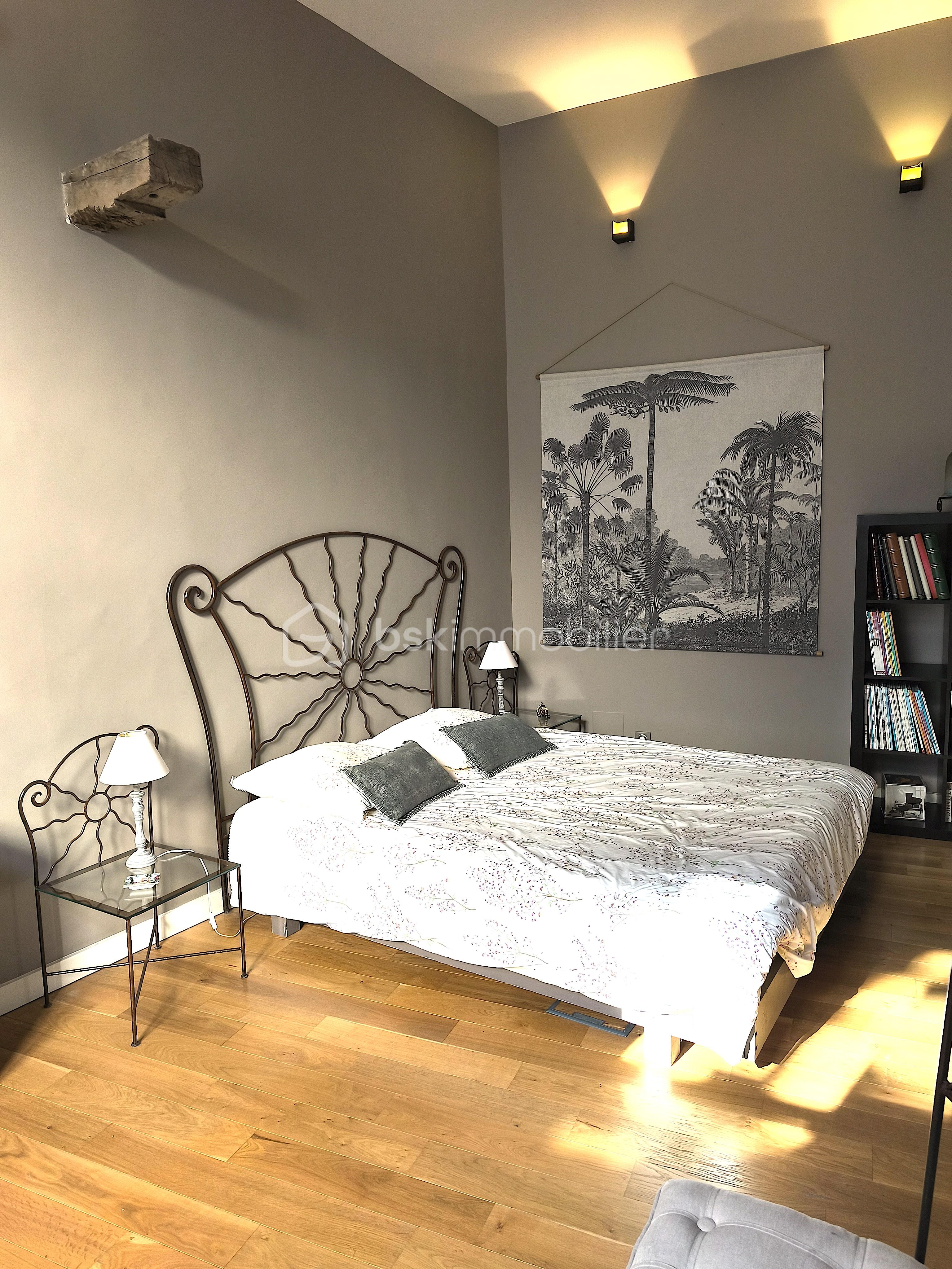 Appartement de 212 m² - 12195.jpg
