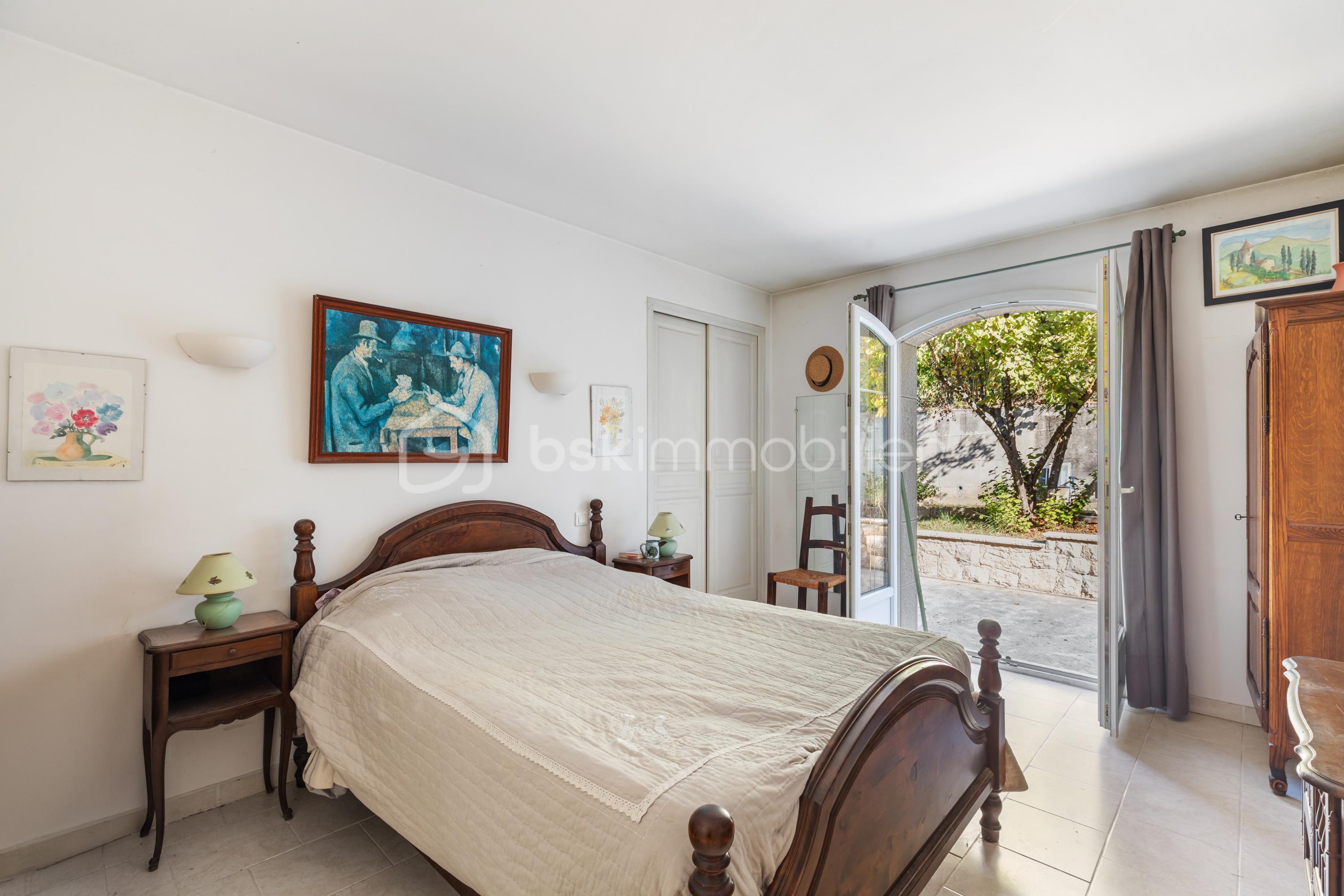 Maison de 167 m² - CHAMBRE ACCES TERRASSE.jpg