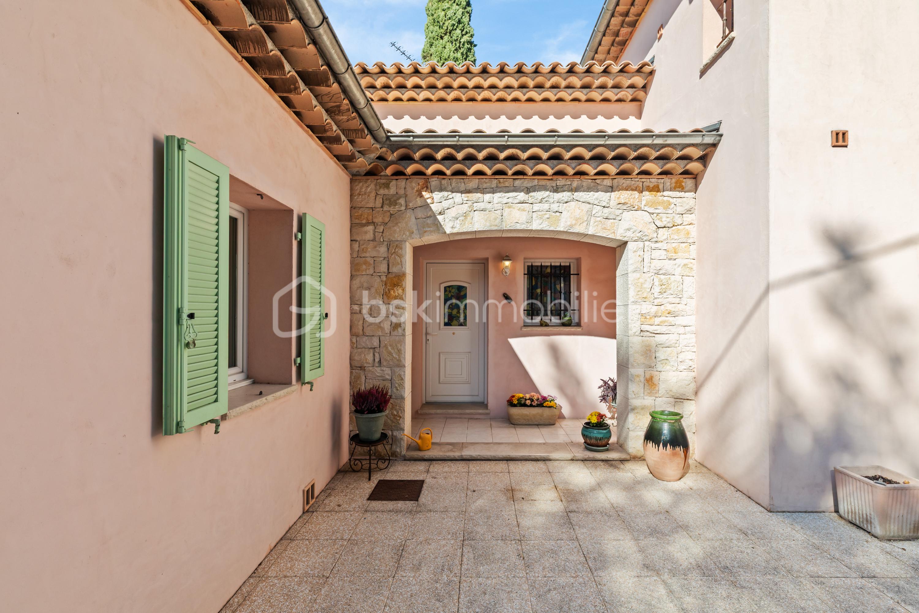 Maison de 167 m² - ENTREE MAISON.jpg