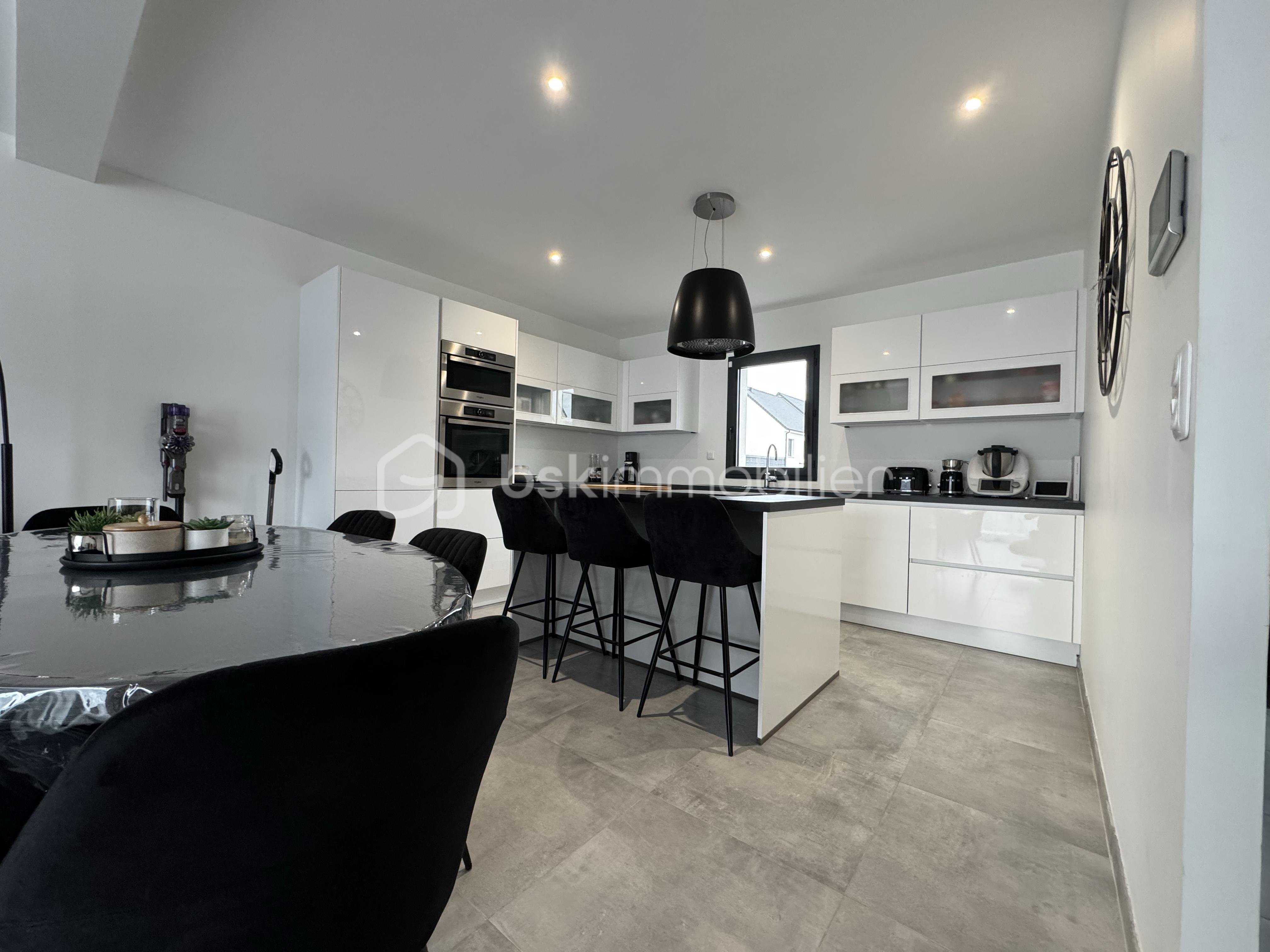 Maison de ville de 106 m² - tempImageztnZV4.png