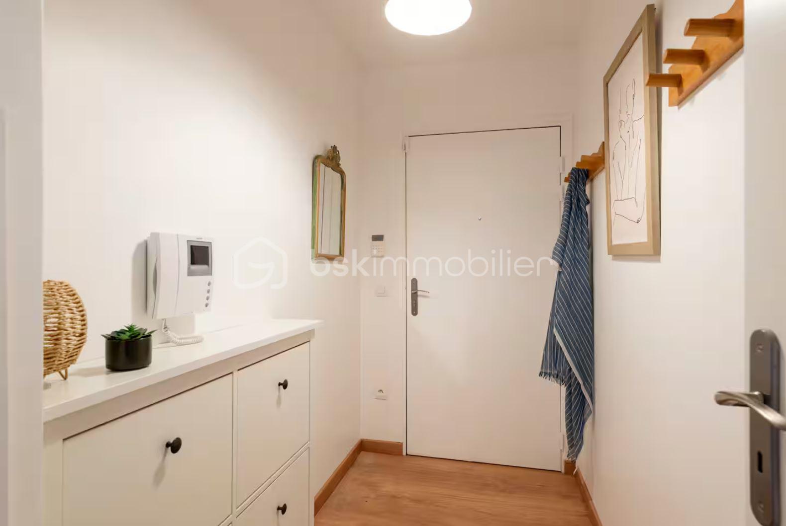 Appartement de 59 m² - entrée.JPG