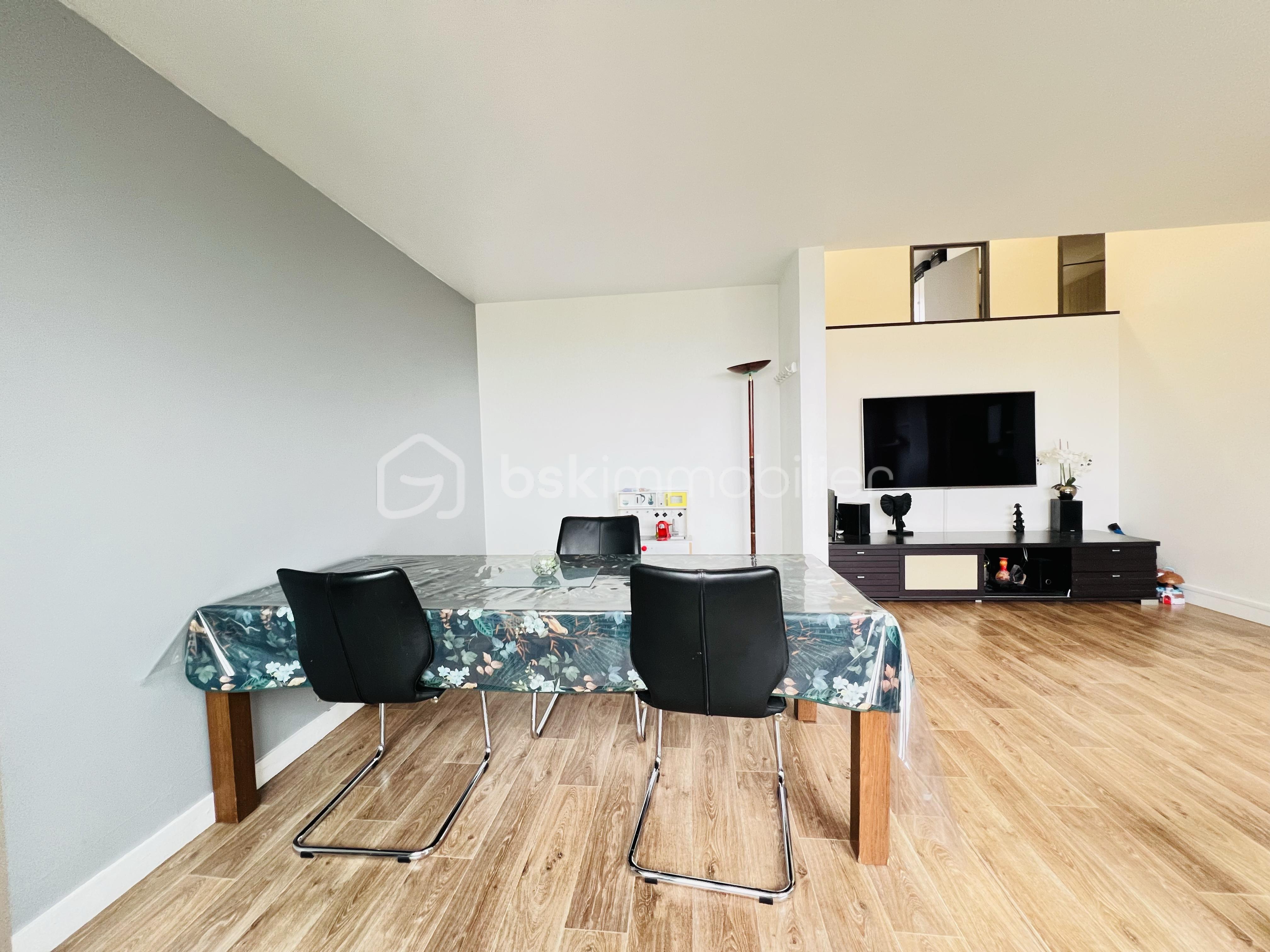 Duplex de 70 m² - tempImage6imHan.png