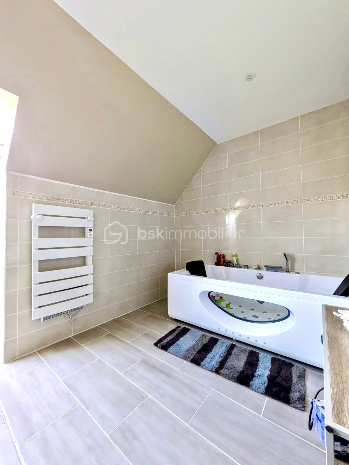 Maison de 219 m² - IMG_0473.JPG