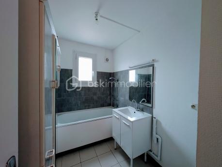 Maison de village de 80 m² - 019471564fb8339633dd041e6124f8be.jpg