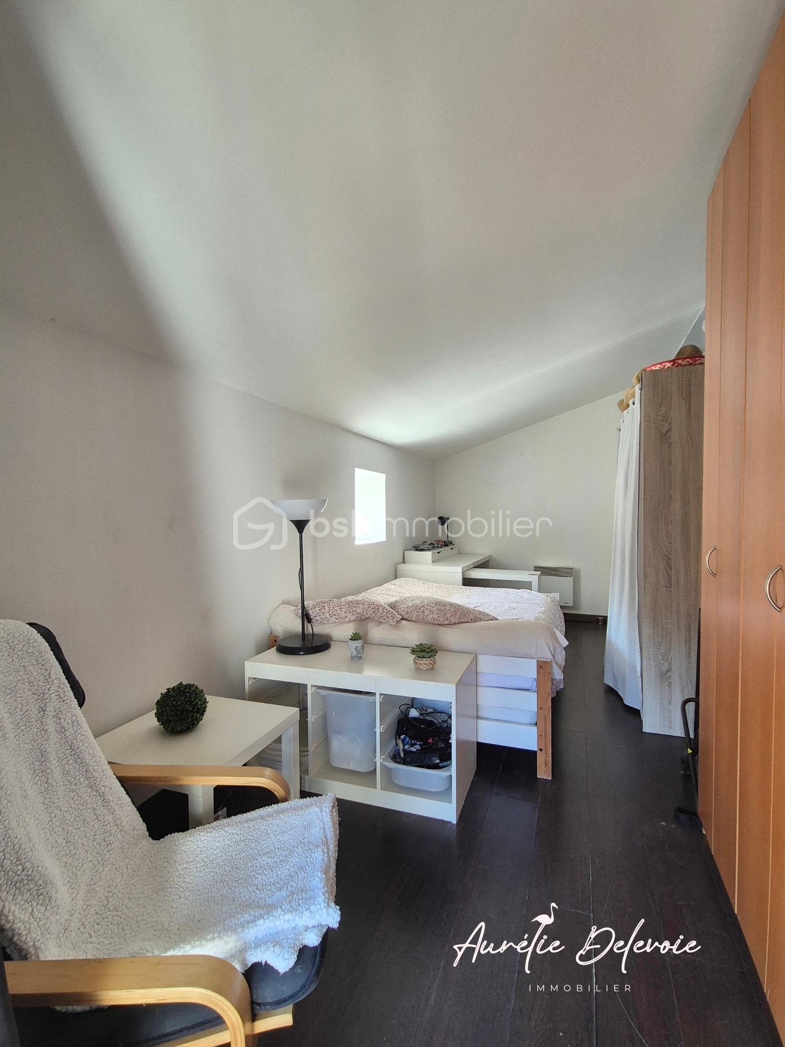 8 - Duplex 1er étage - Chbre ado.png