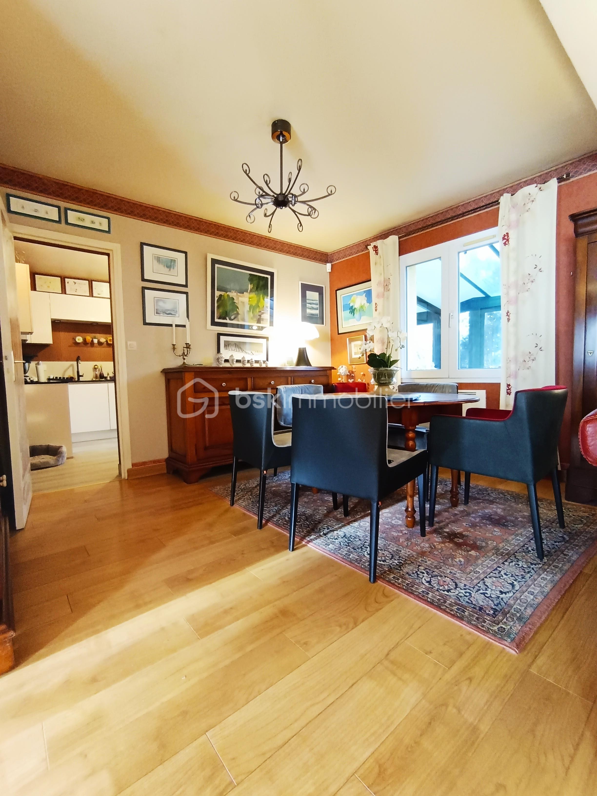 Maison de 120 m² - 1768339612766.jpg