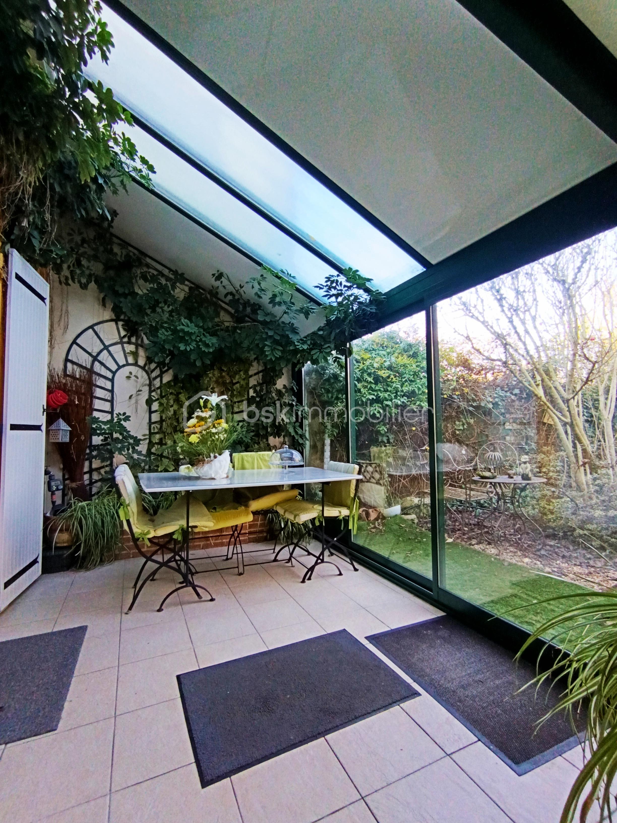 Maison de 120 m² - 1768339612661.jpg