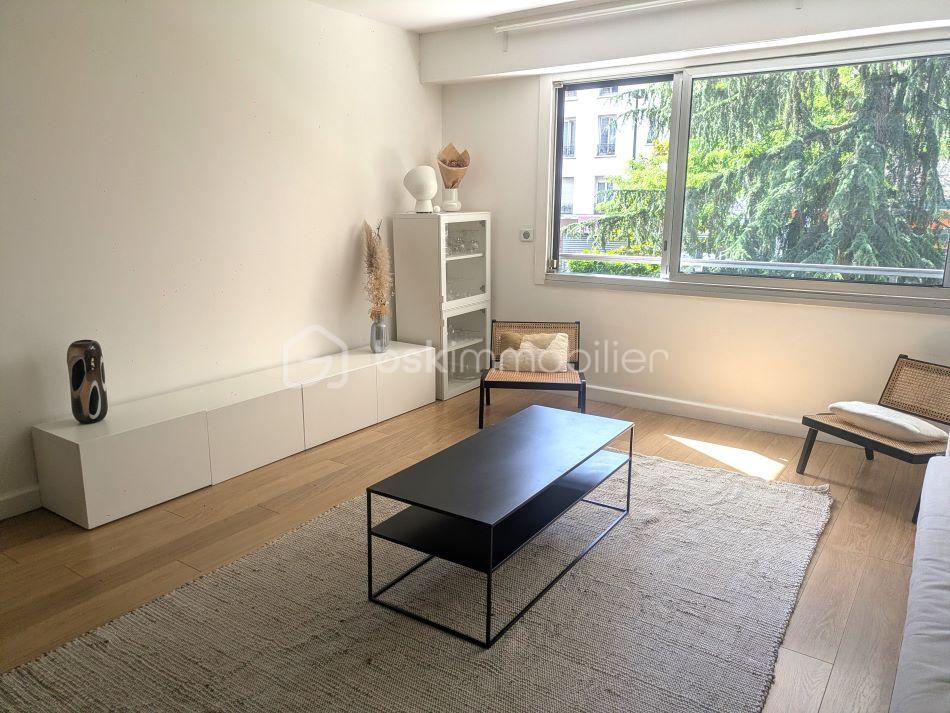 SALON 3.jpg