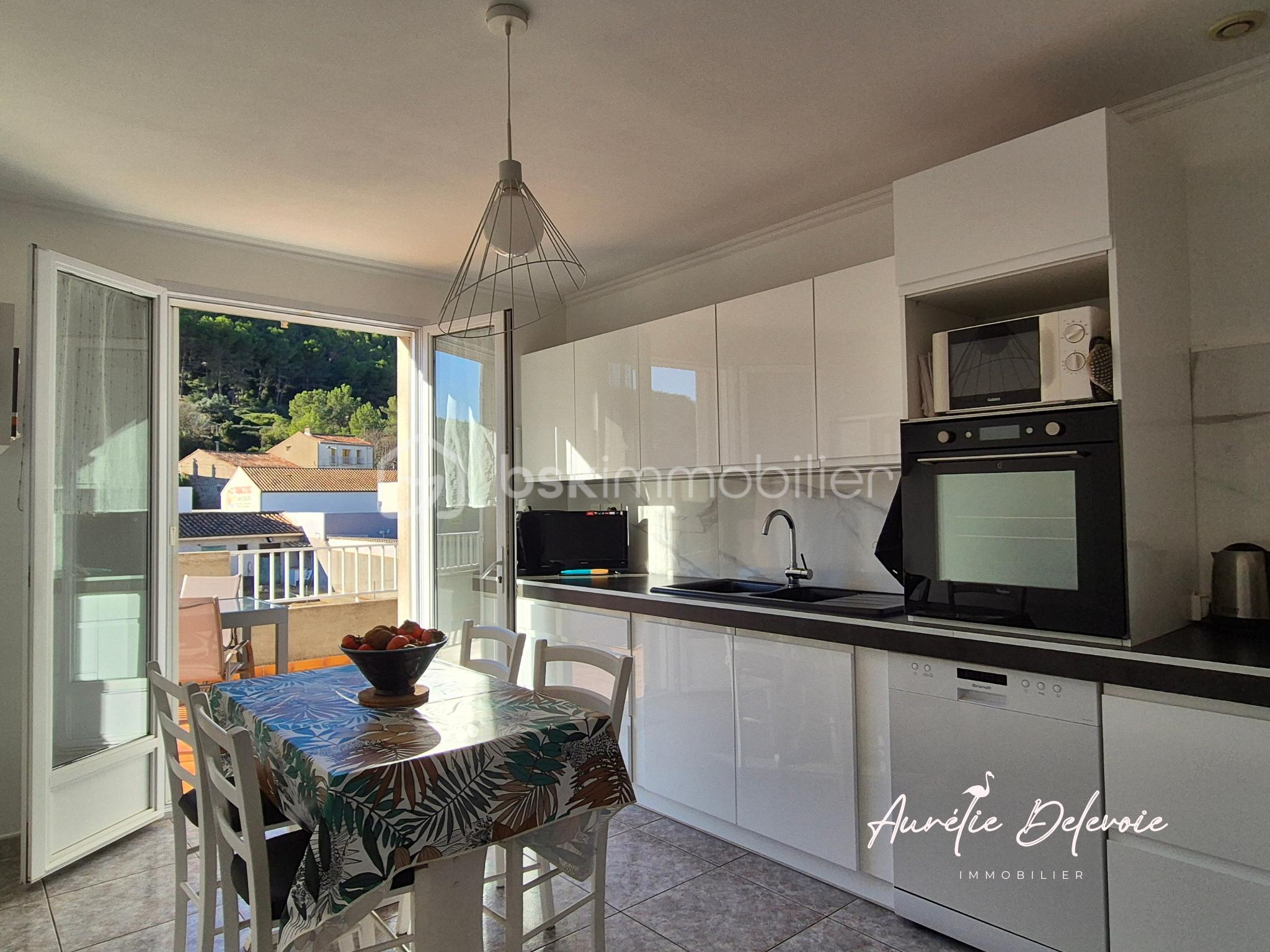 Maison de 180 m² - Cuisine RDC.png