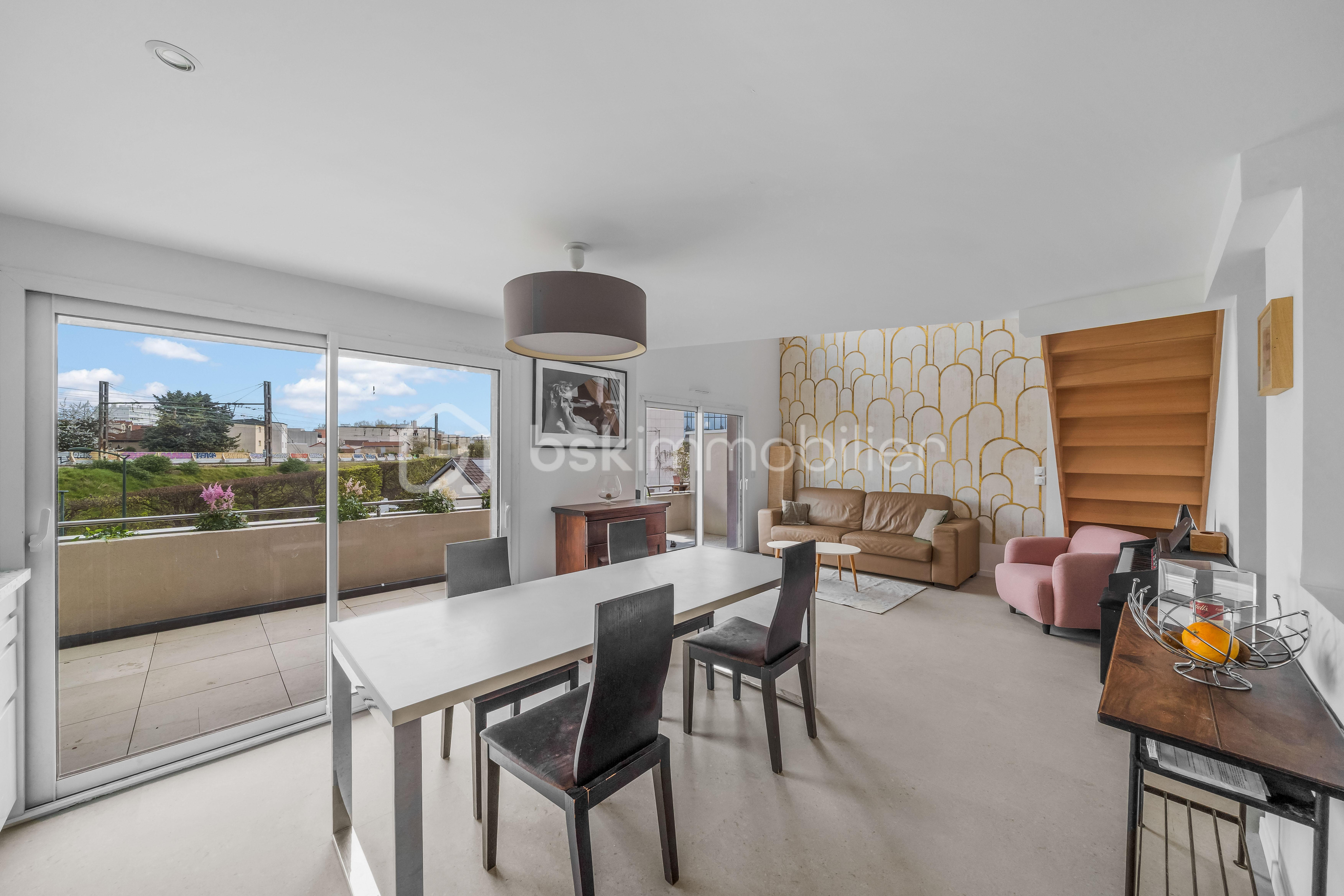 Cuisine + séjour2.jpg