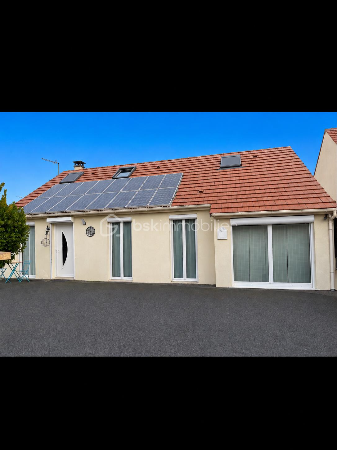 Maison 7 pièces 106 m² · à Le Plessis-Belleville · 106 m² · 359 900 €