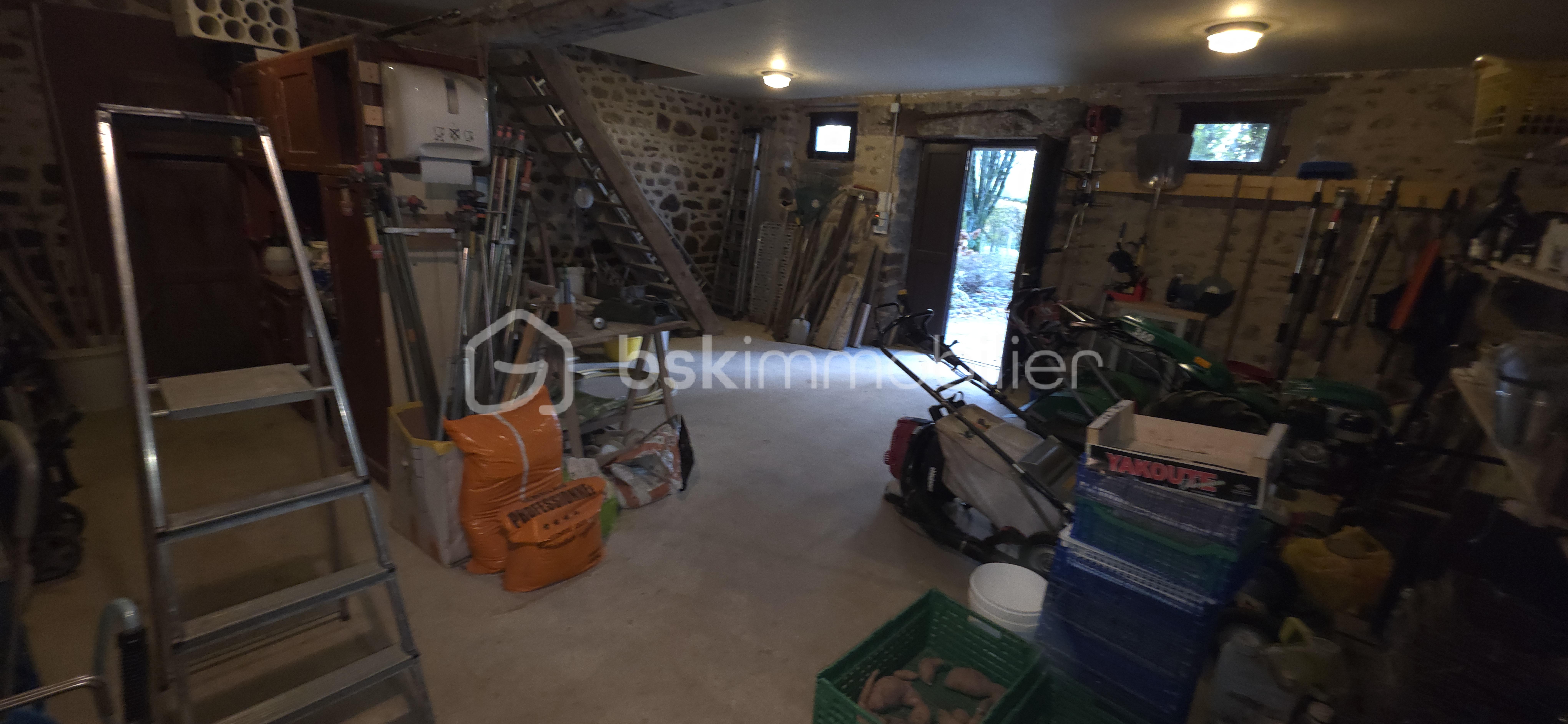 Corps de ferme de 201,29 m² - 20251130_151559.jpg