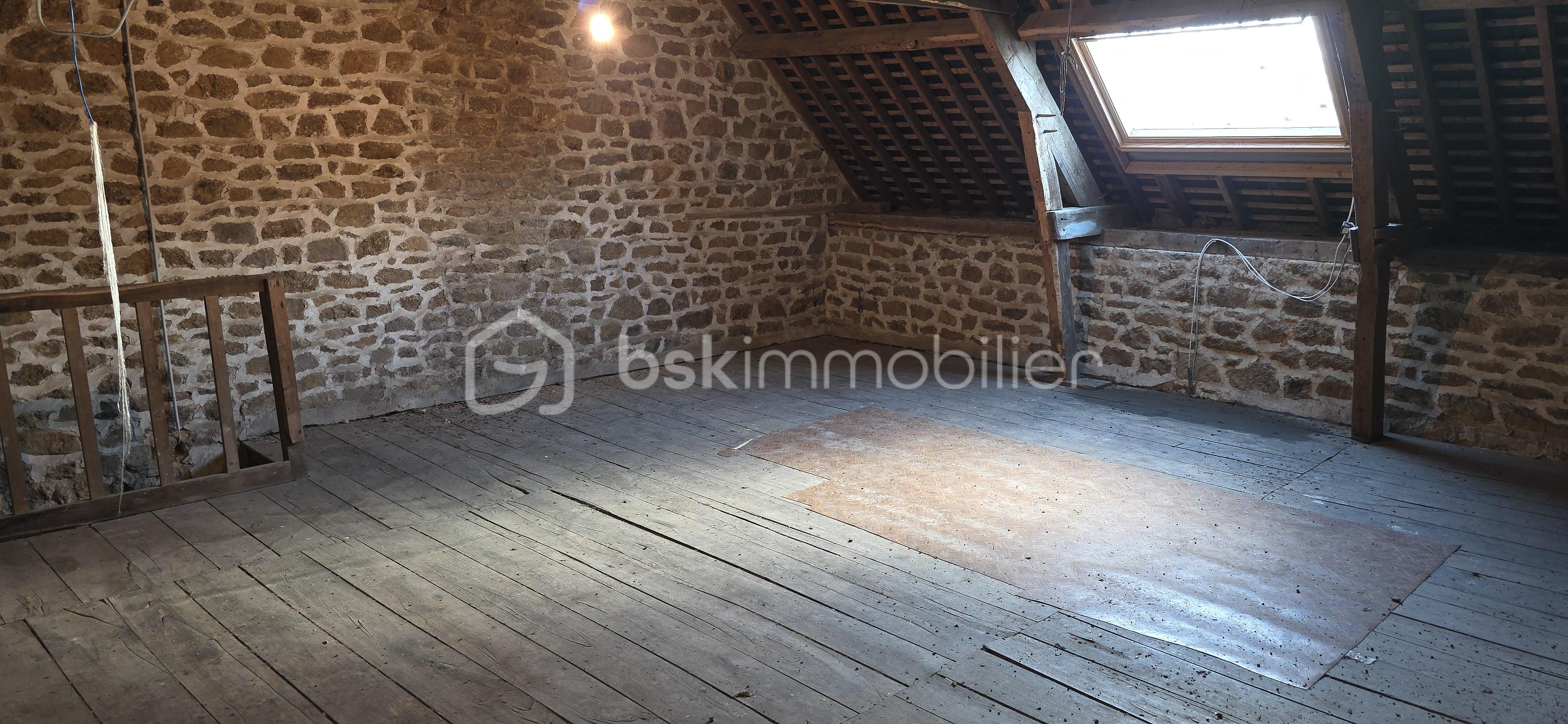 Corps de ferme de 201,29 m² - 20251130_150517.jpg