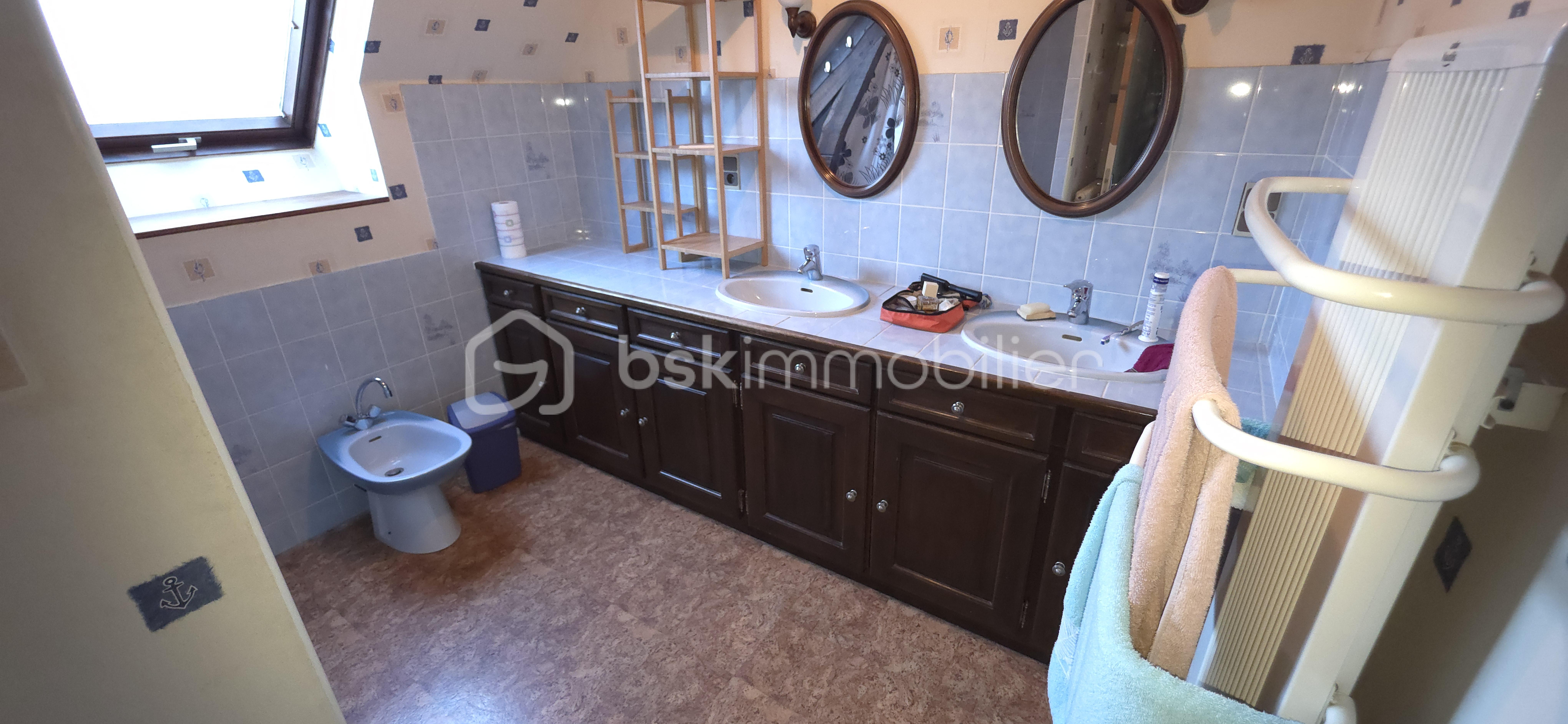 Corps de ferme de 201,29 m² - 20251130_145631.jpg