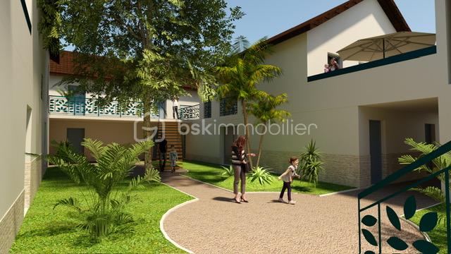 ARESSY photo pub.jpg