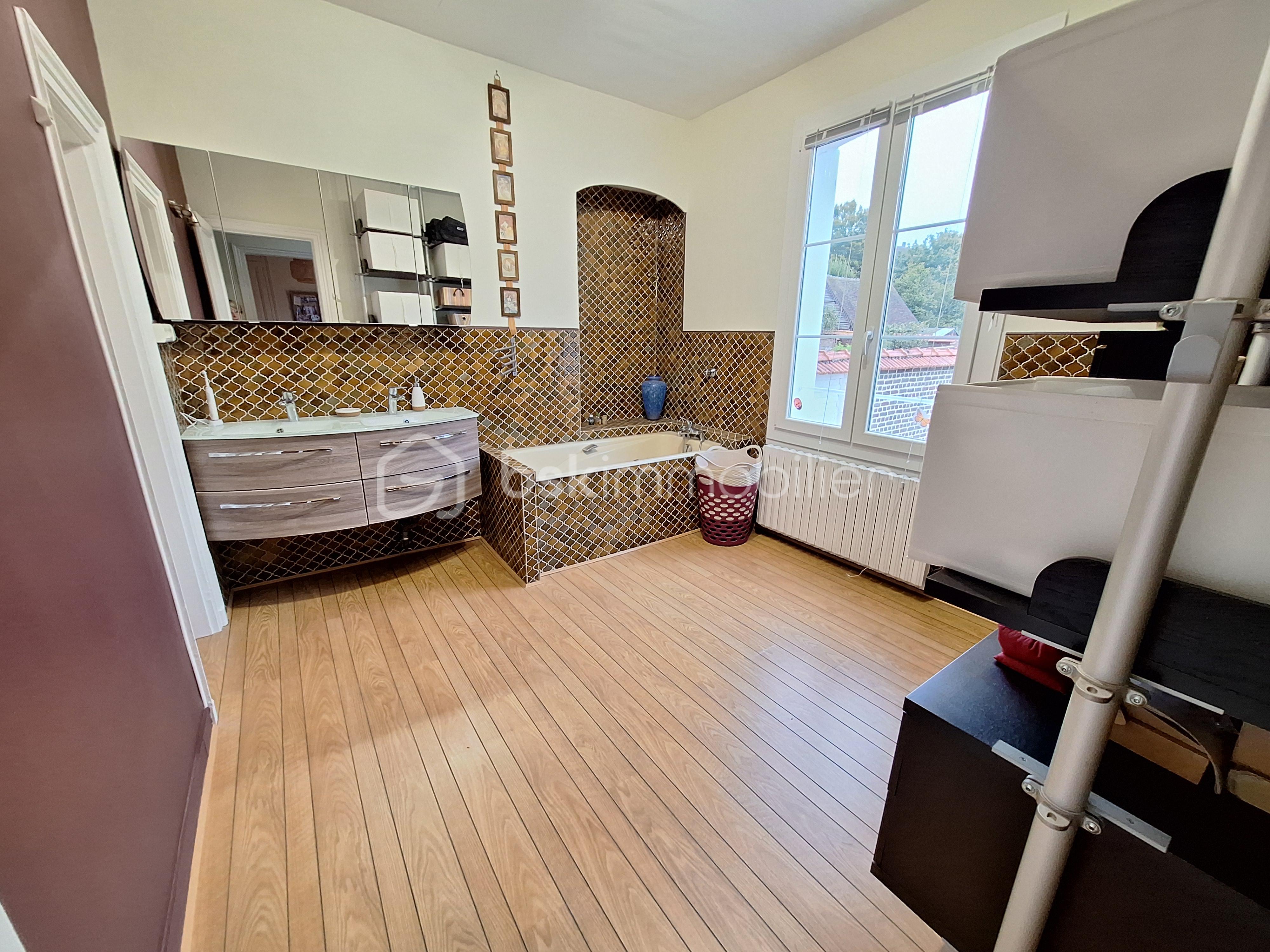 Maison de 184 m² - 20241003_092352.jpg