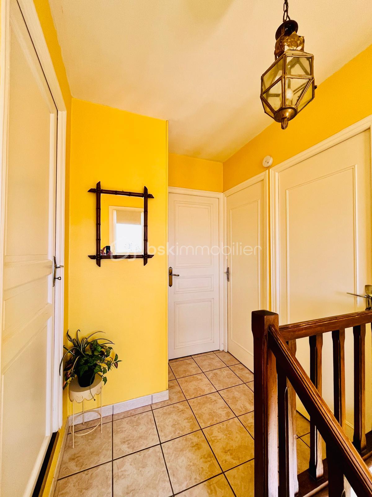 WhatsApp Image 2026-04-18 at 14.37.25 (7).jpeg