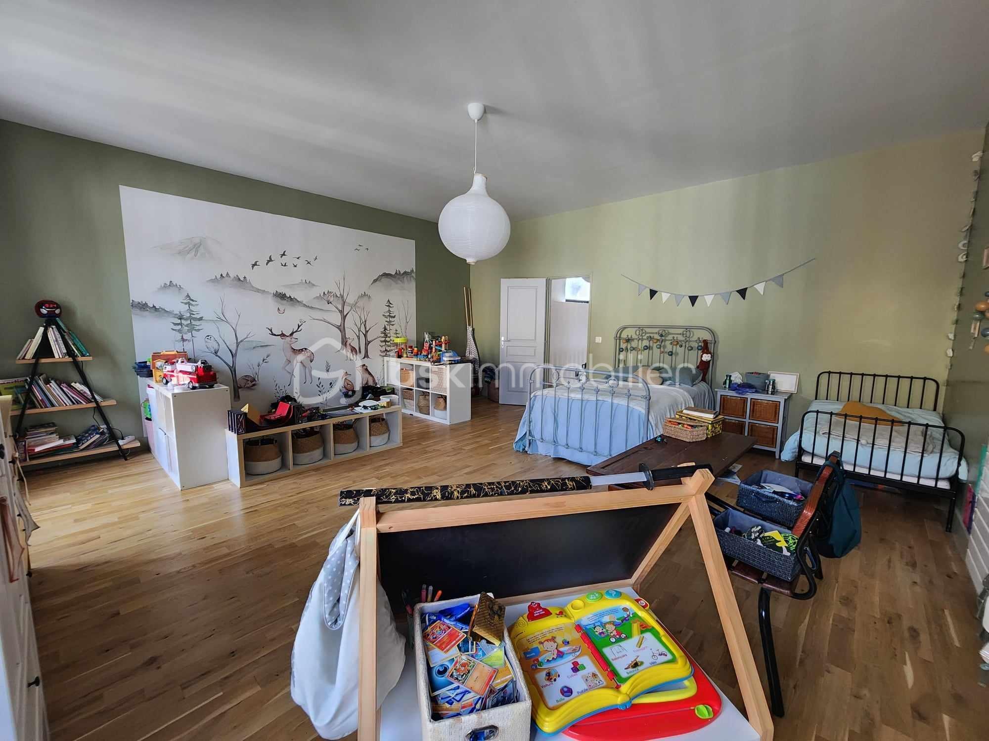 Maison de 392 m² - 436690445_1442029373104807_2970331591870164770_n.jpg