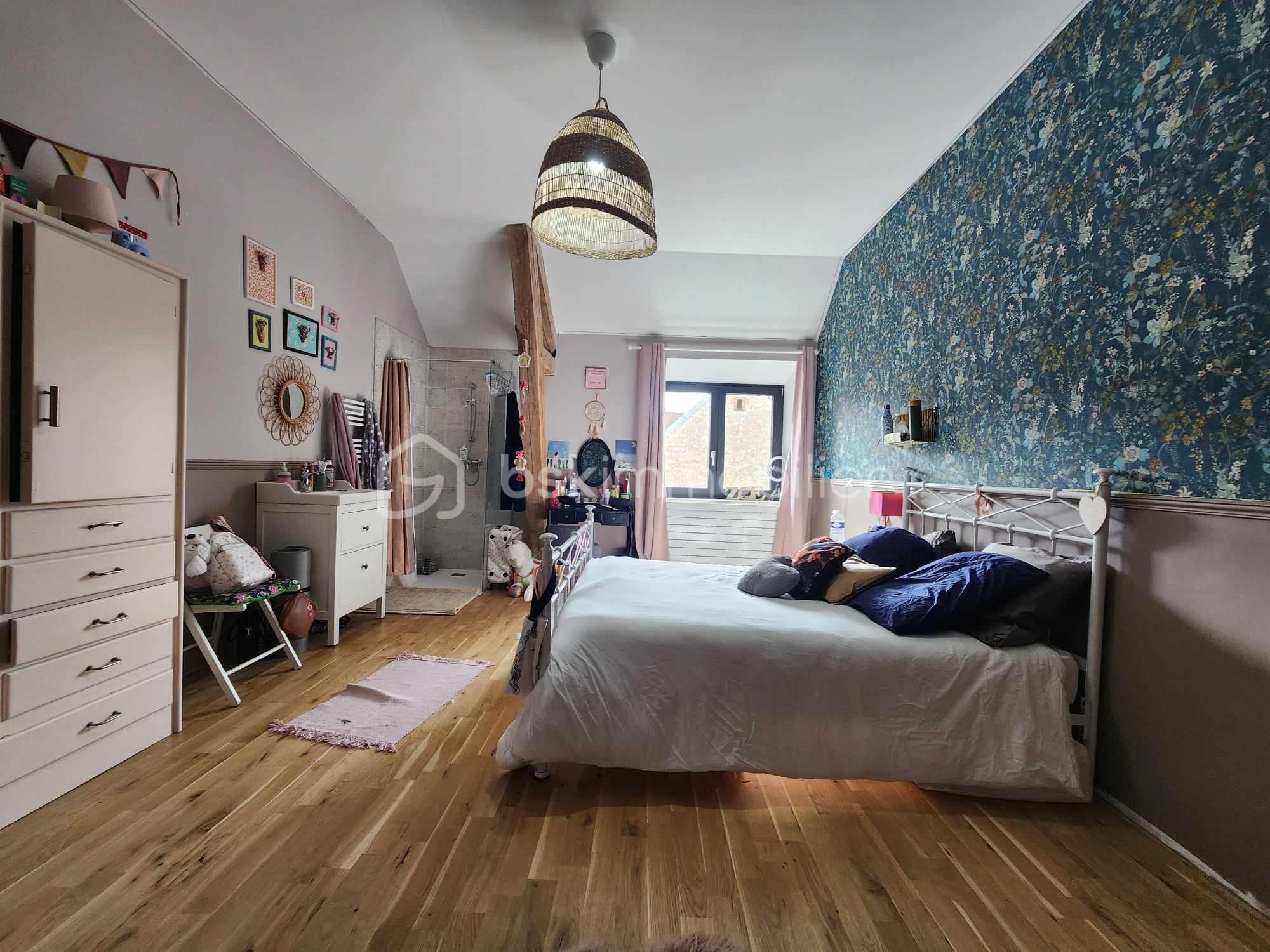 Maison de 392 m² - 436658186_996552285195722_7232448431240739053_n.jpg