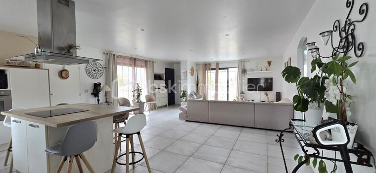 Villa de 120,55 m² - 8b81b5528ef17db25d6416d22c53f7e9b6fd012fbae078a64eb7f680c87a0750.jpg