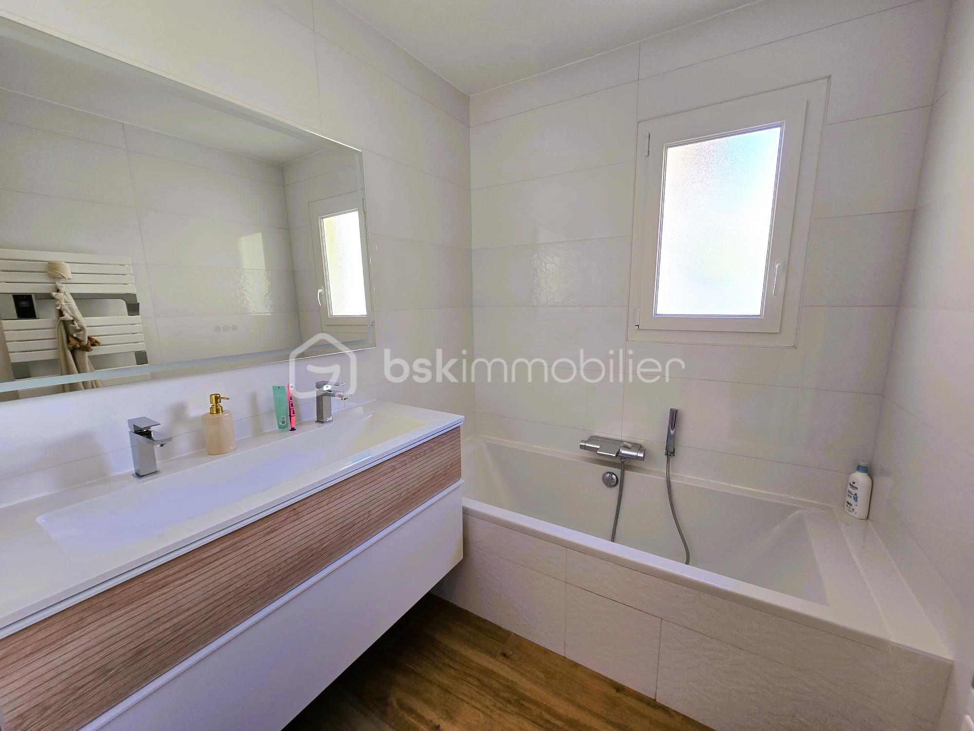 2 SALLE DE BAINS.jpeg