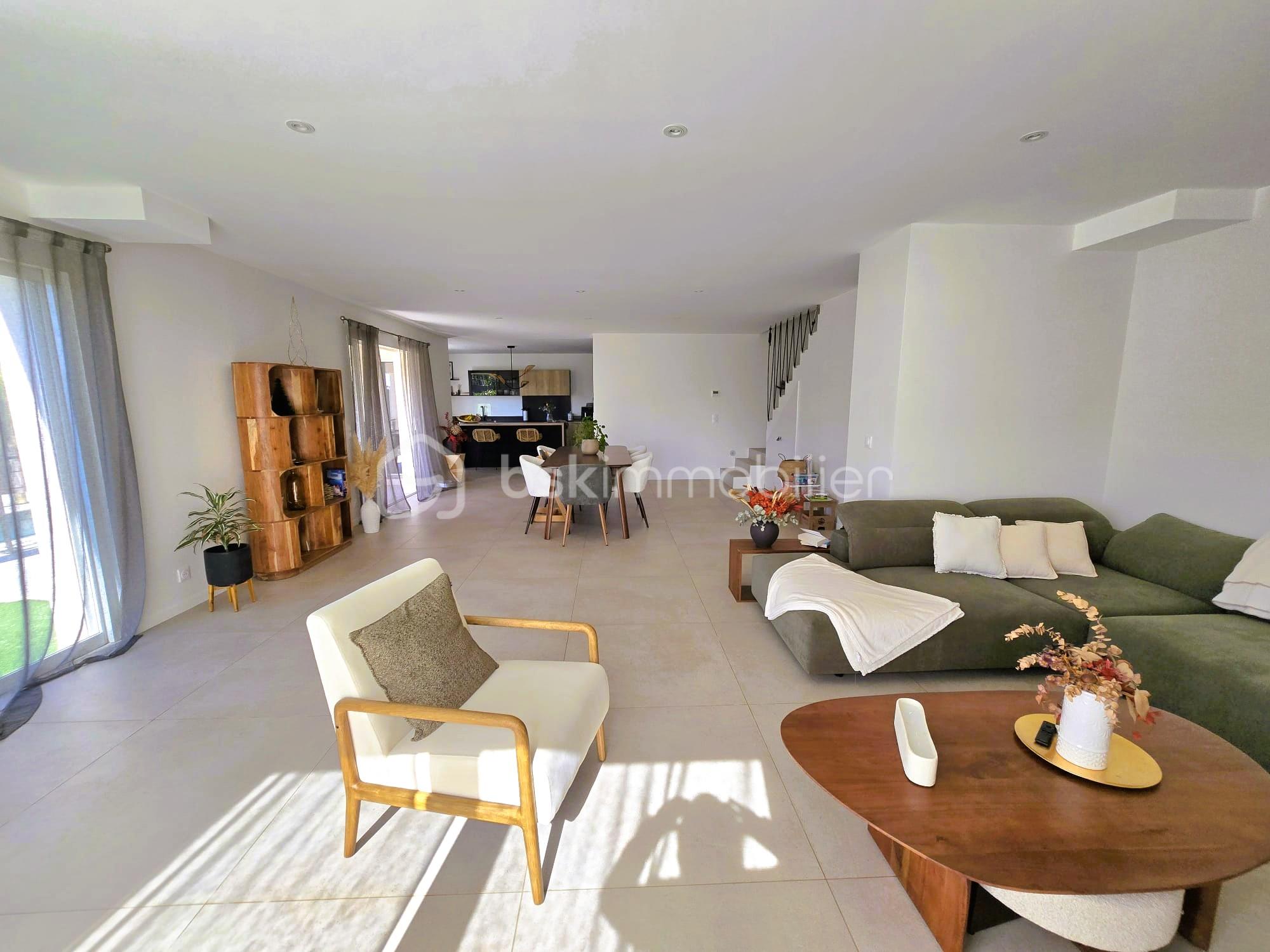 2 SALON SEJOUR 3.jpeg