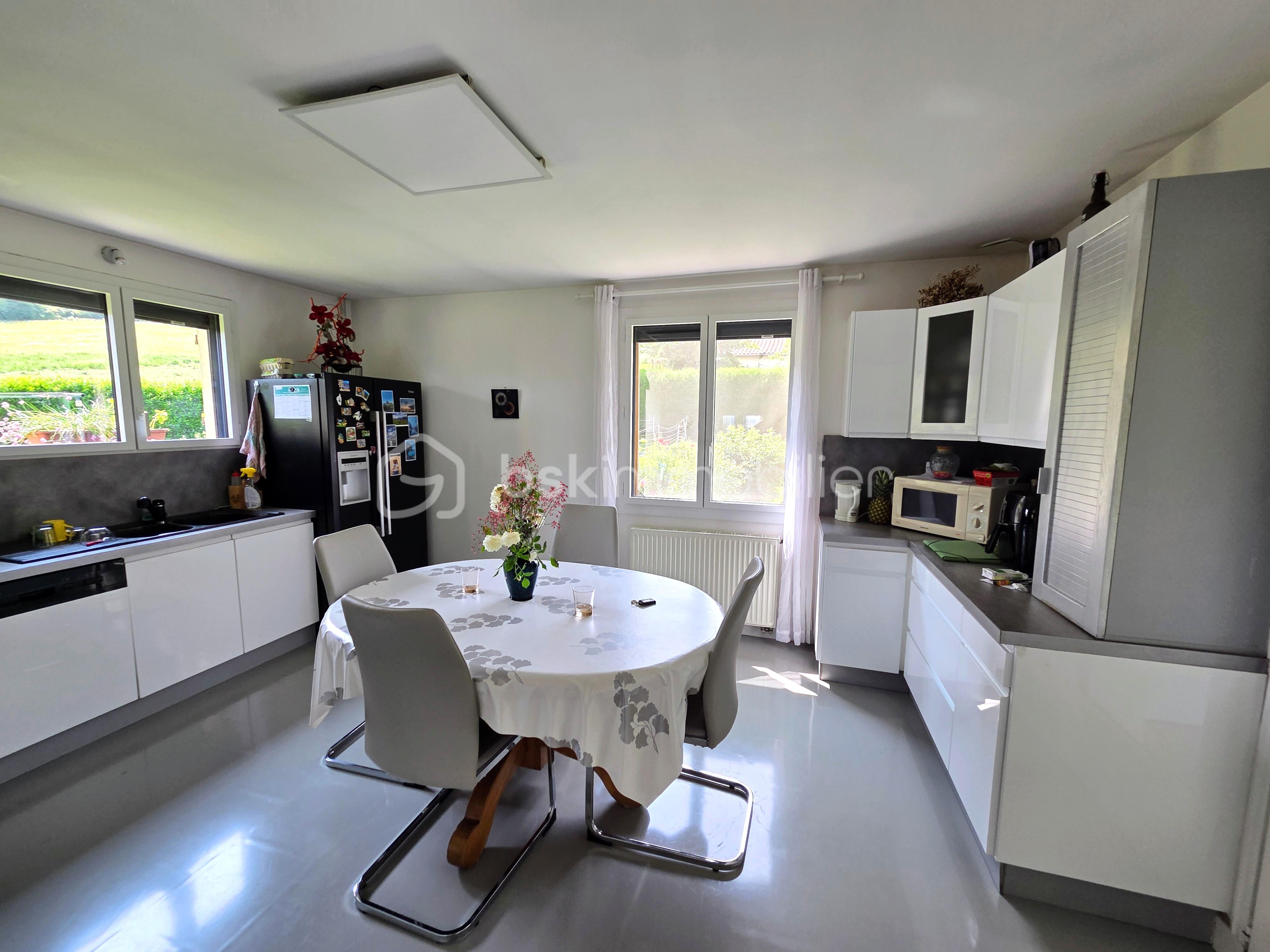 Maison de 189 m² - 20250609_112340.jpg