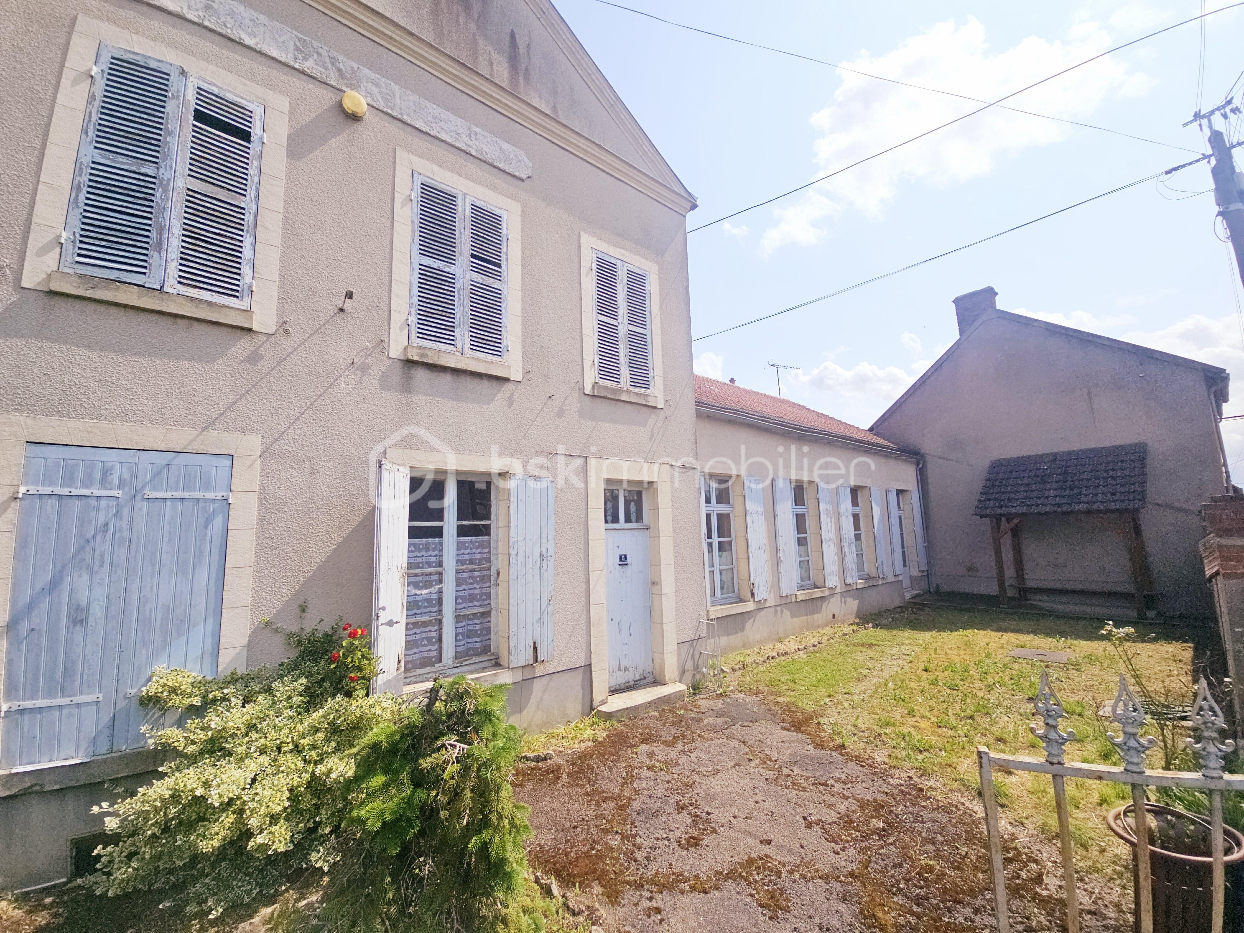 Maison de 400,50 m² - 20250606_154943.jpg