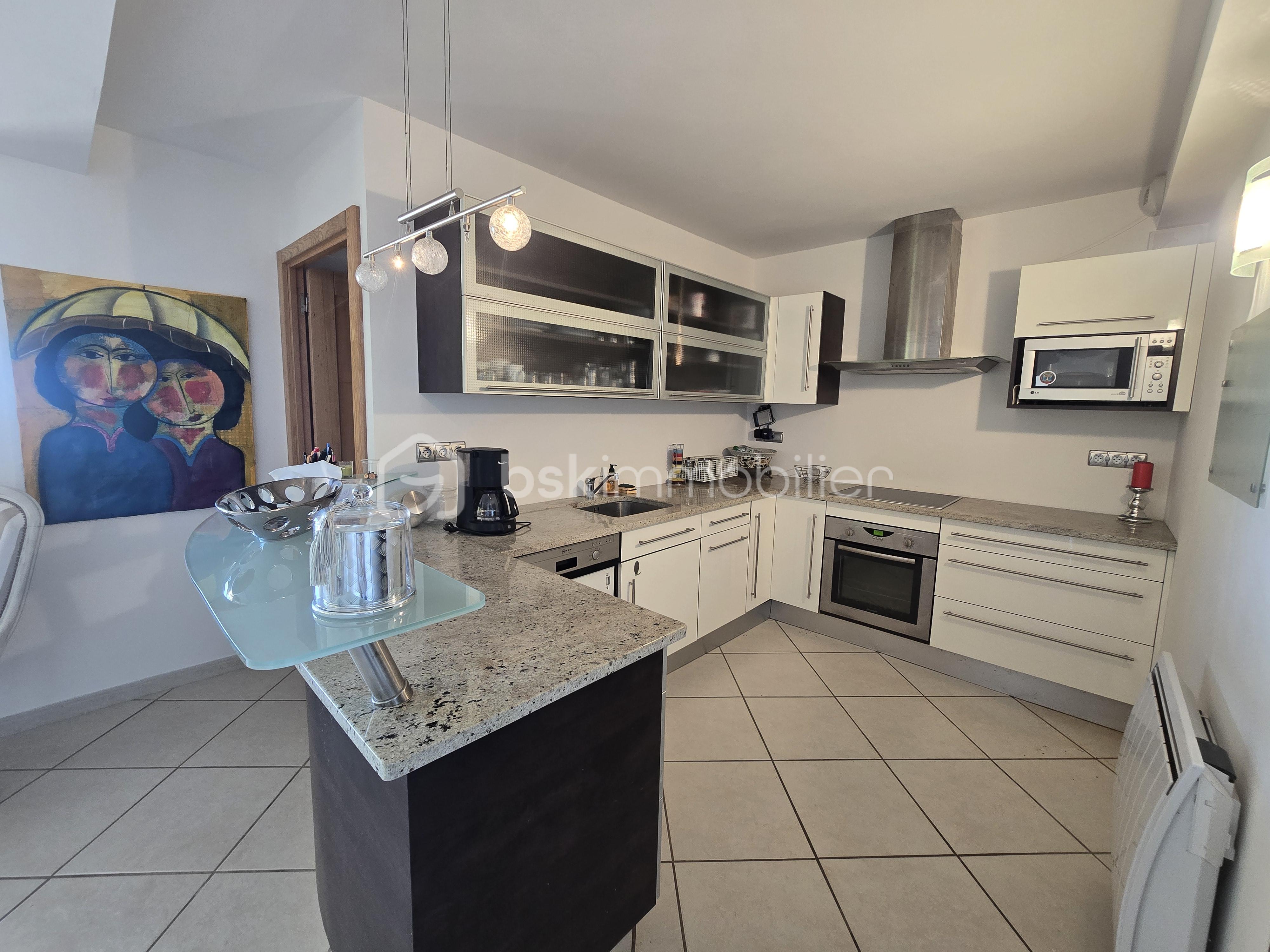 Maison traditionnelle de 250 m² - 20251208_114639.jpg