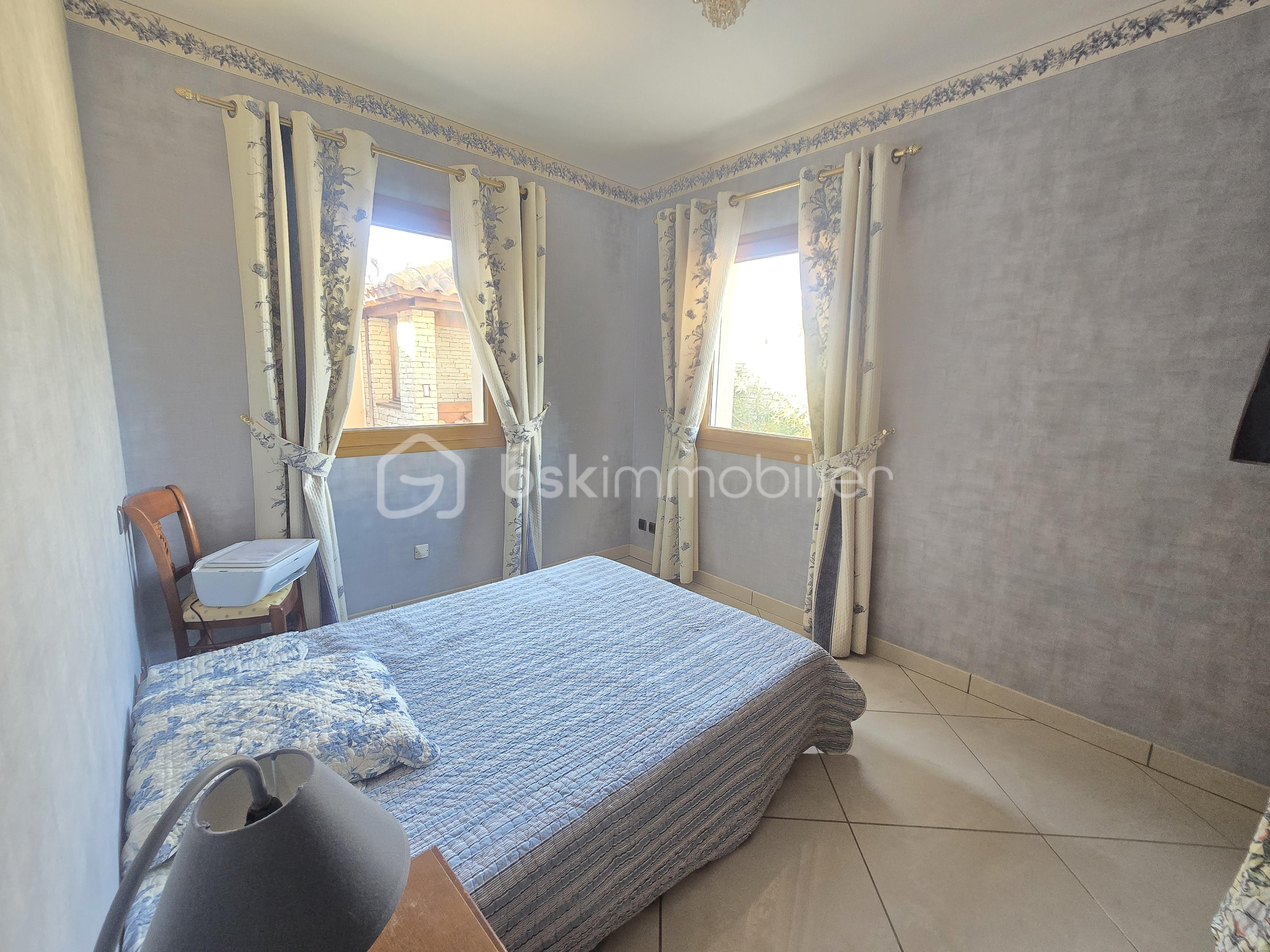 Maison traditionnelle de 250 m² - 20251208_112723.jpg