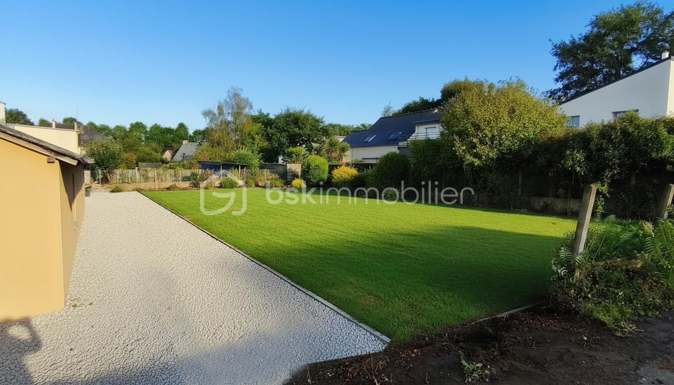 Terrain de 347 m² - terrain lot 2.png