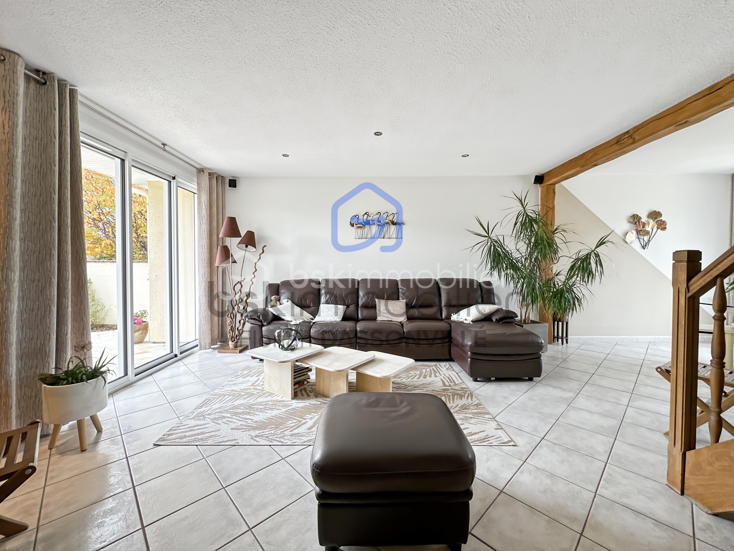 Maison de 120 m² - Photo_17_fbf0.jpg