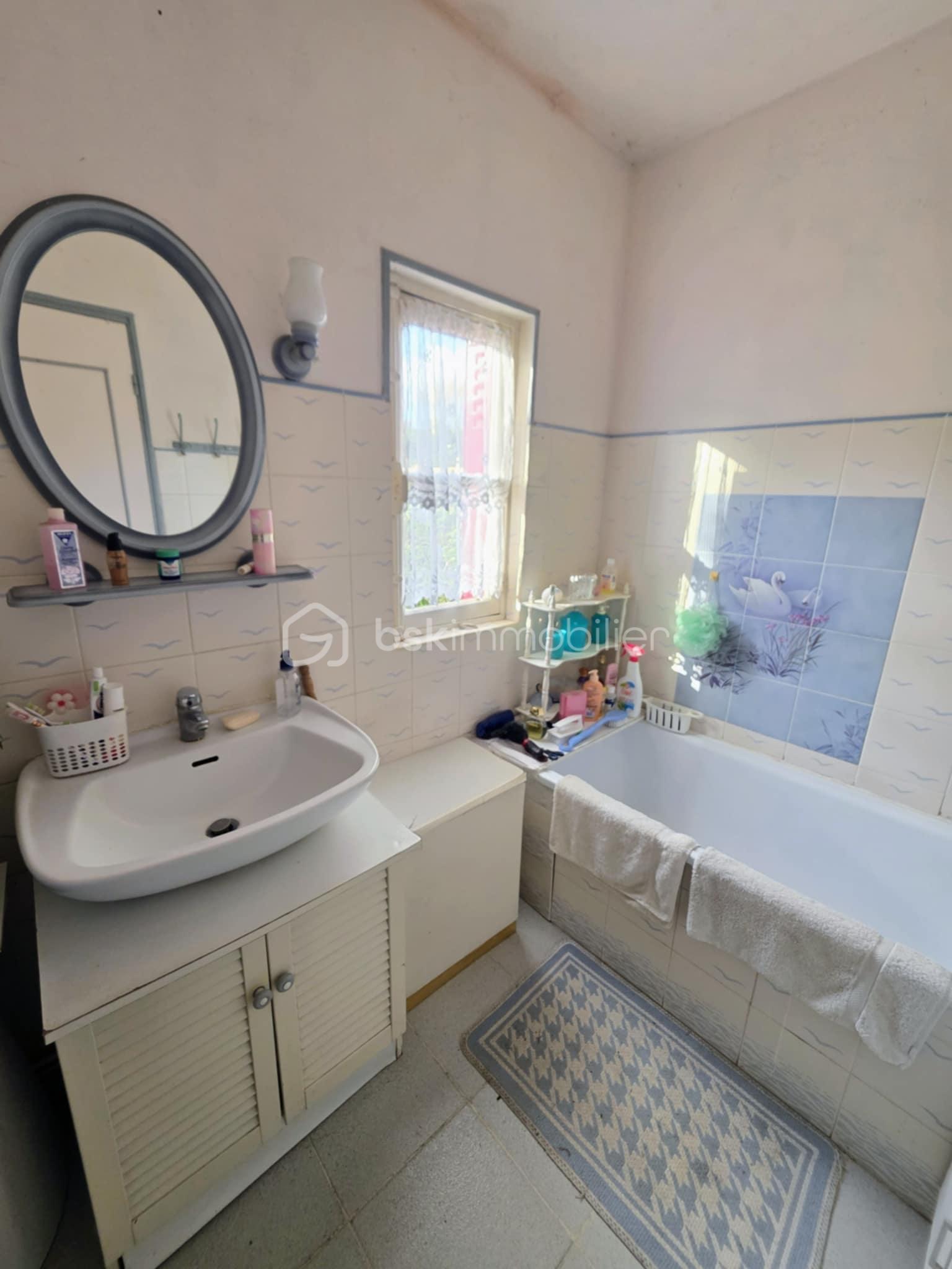 Maison de 76 m² - 6bfeda4d-8ffa-4db2-8d15-caf622ed506e.jpg