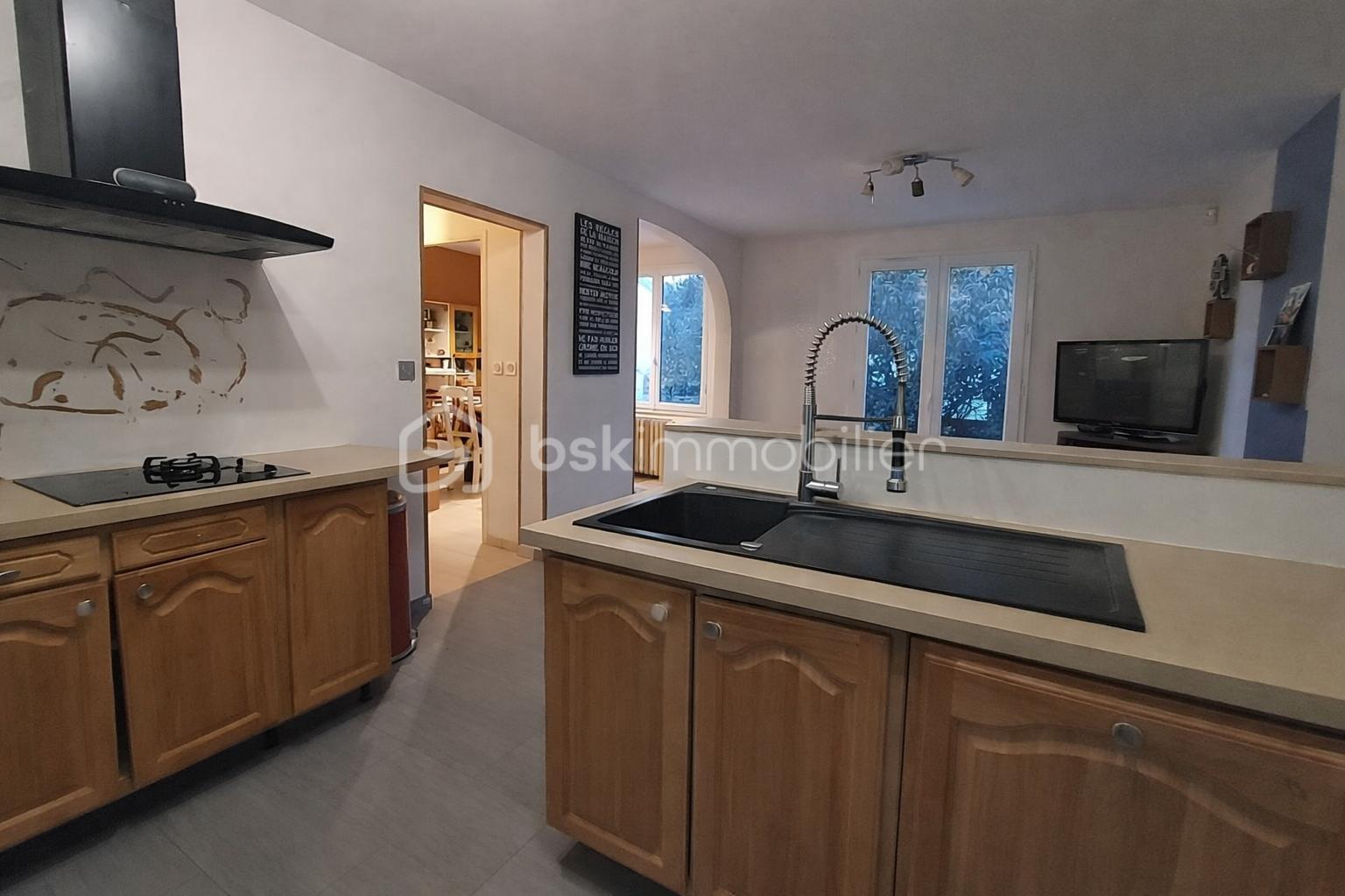 Cuisine moderne et épurée.png