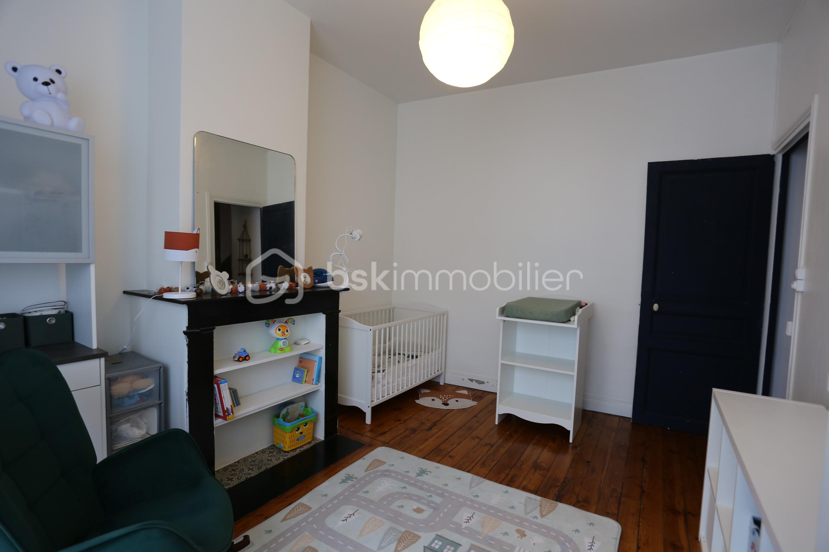 Maison de ville de 156 m² - Chambre2 2.JPG