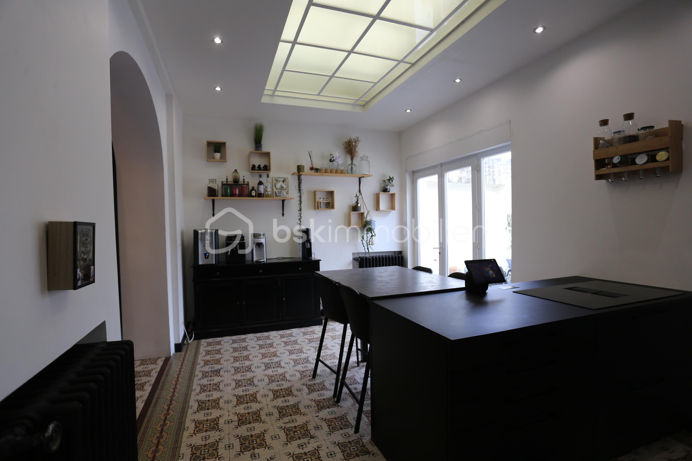 Maison de ville de 156 m² - Cuisine 3.JPG