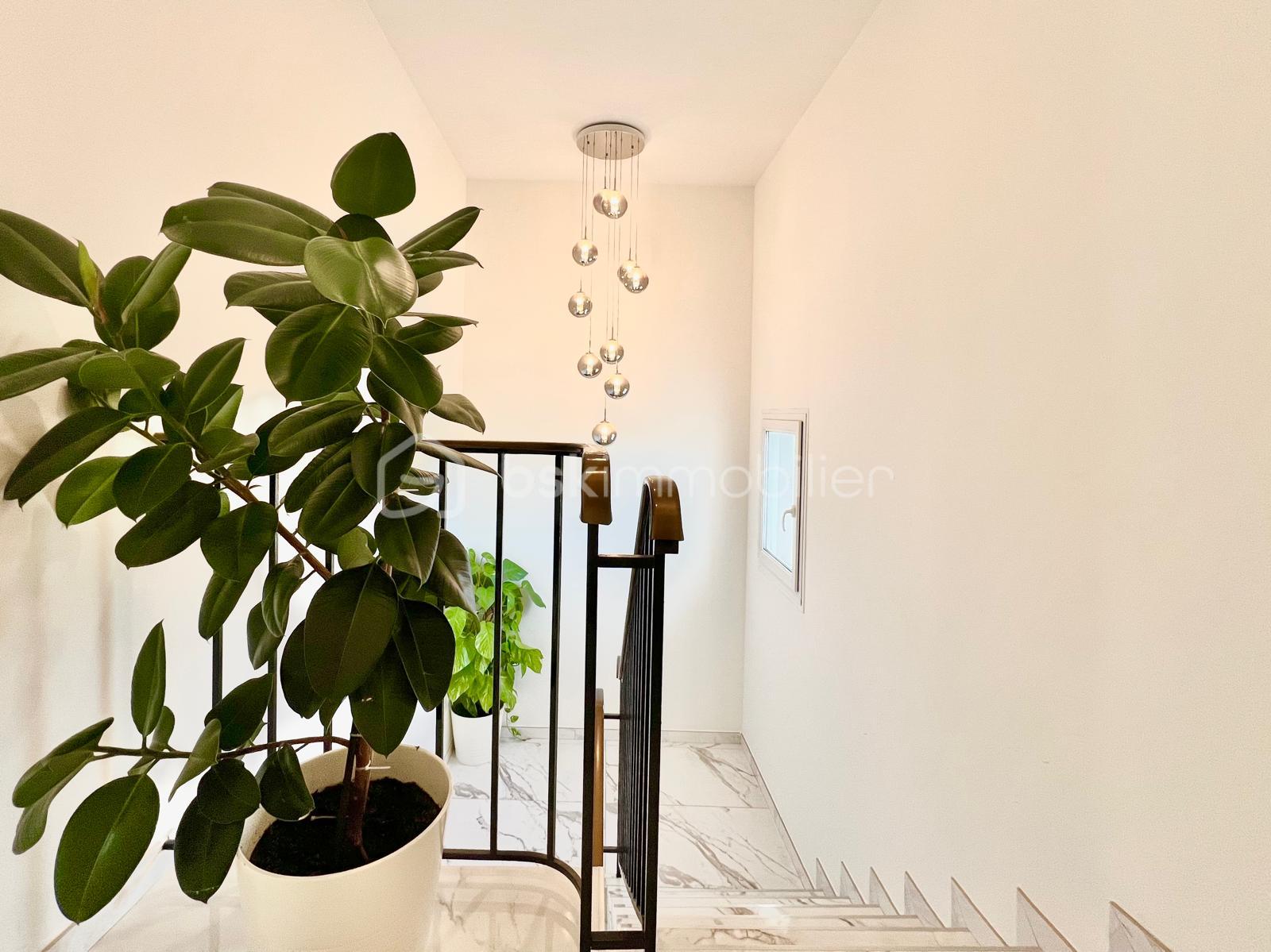 Villa de 140 m² - b66dfa66-1897-40dd-a081-84a8bc7a0401.jpeg