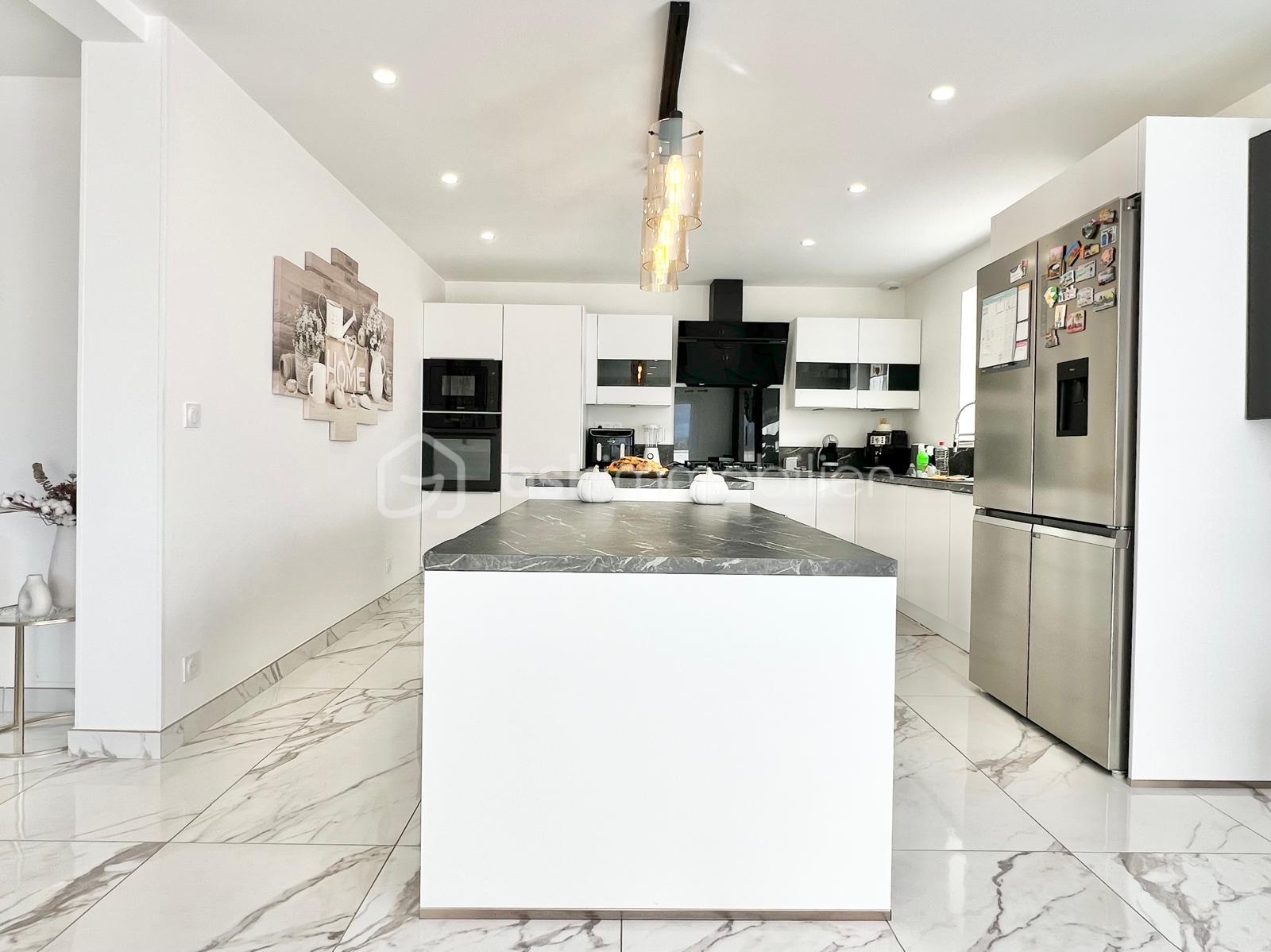 Villa de 140 m² - 9e0ce370-111a-45b3-aad7-884258391465.jpeg