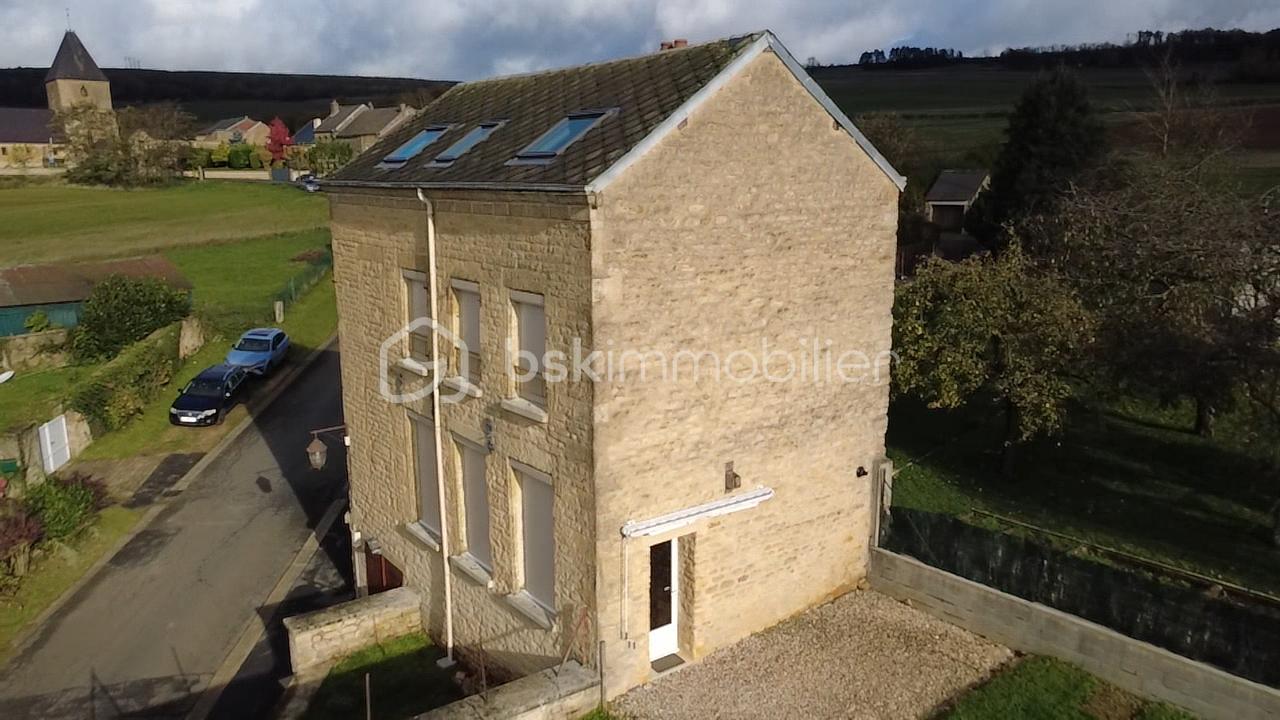 Maison de 113 m² - dji_fly_20251026_100450_0_1761469490212_photo_low_quality.jpg
