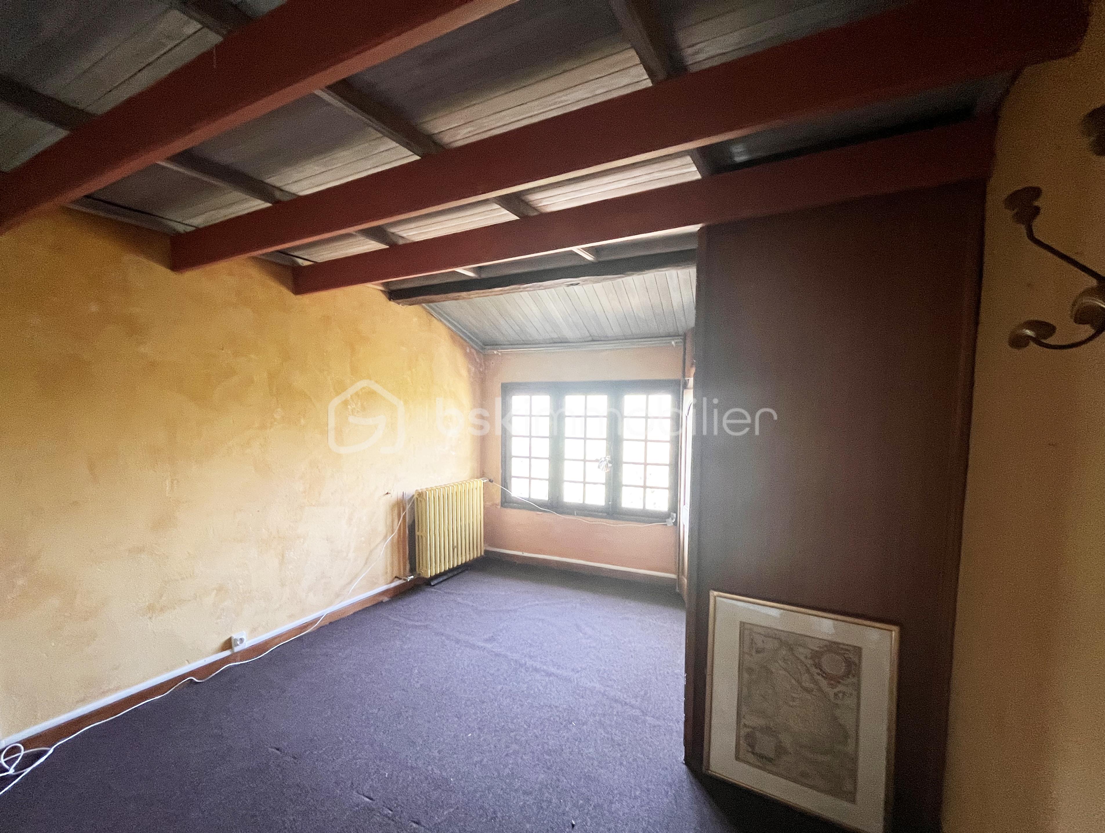 Maison ancienne de 155 m² - Chambre etage 2-1.jpg
