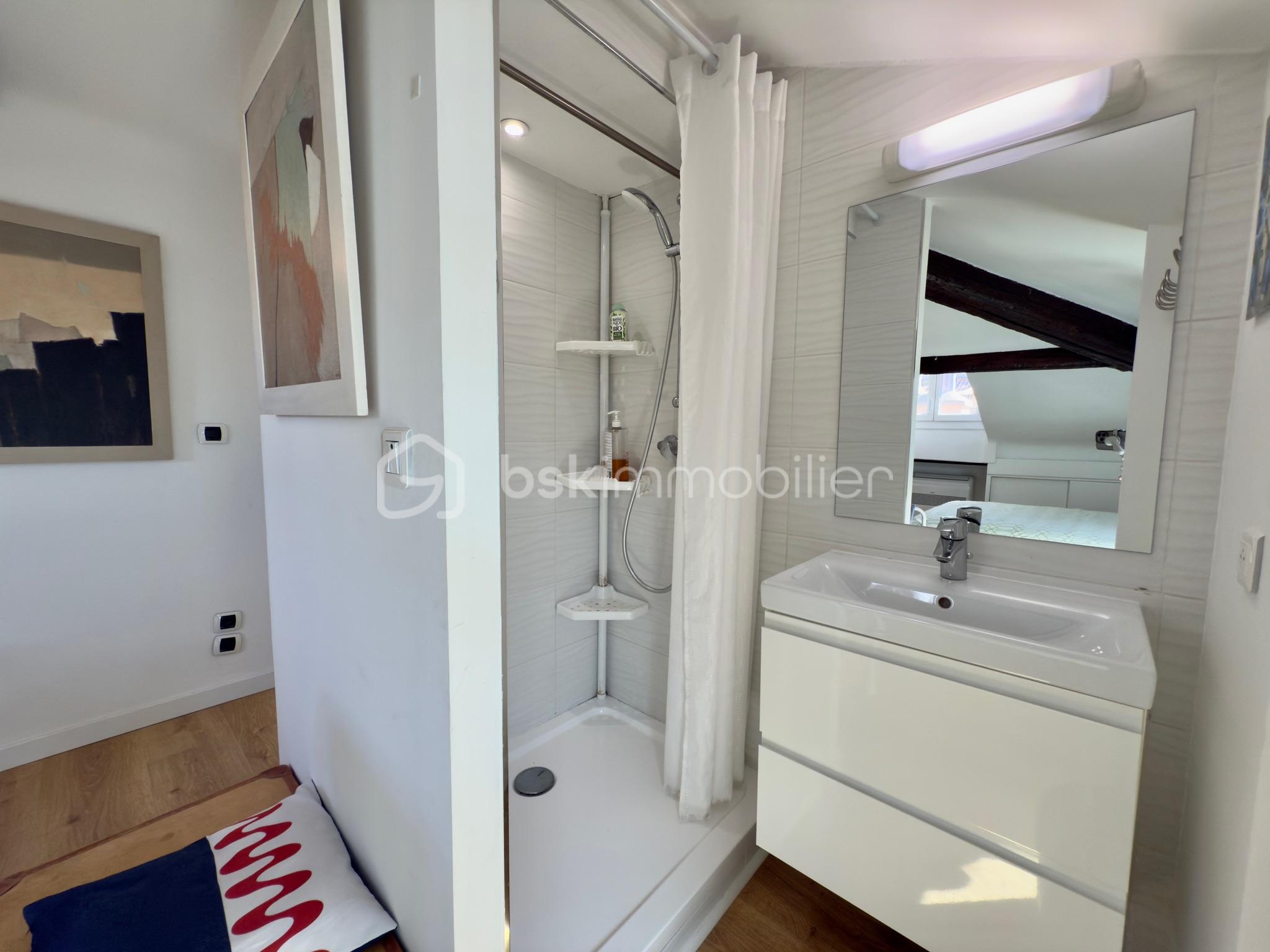 Duplex de 97,42 m² - A86DF7DB-F5C2-4A86-BC6F-BB48D0A7100F.jpeg