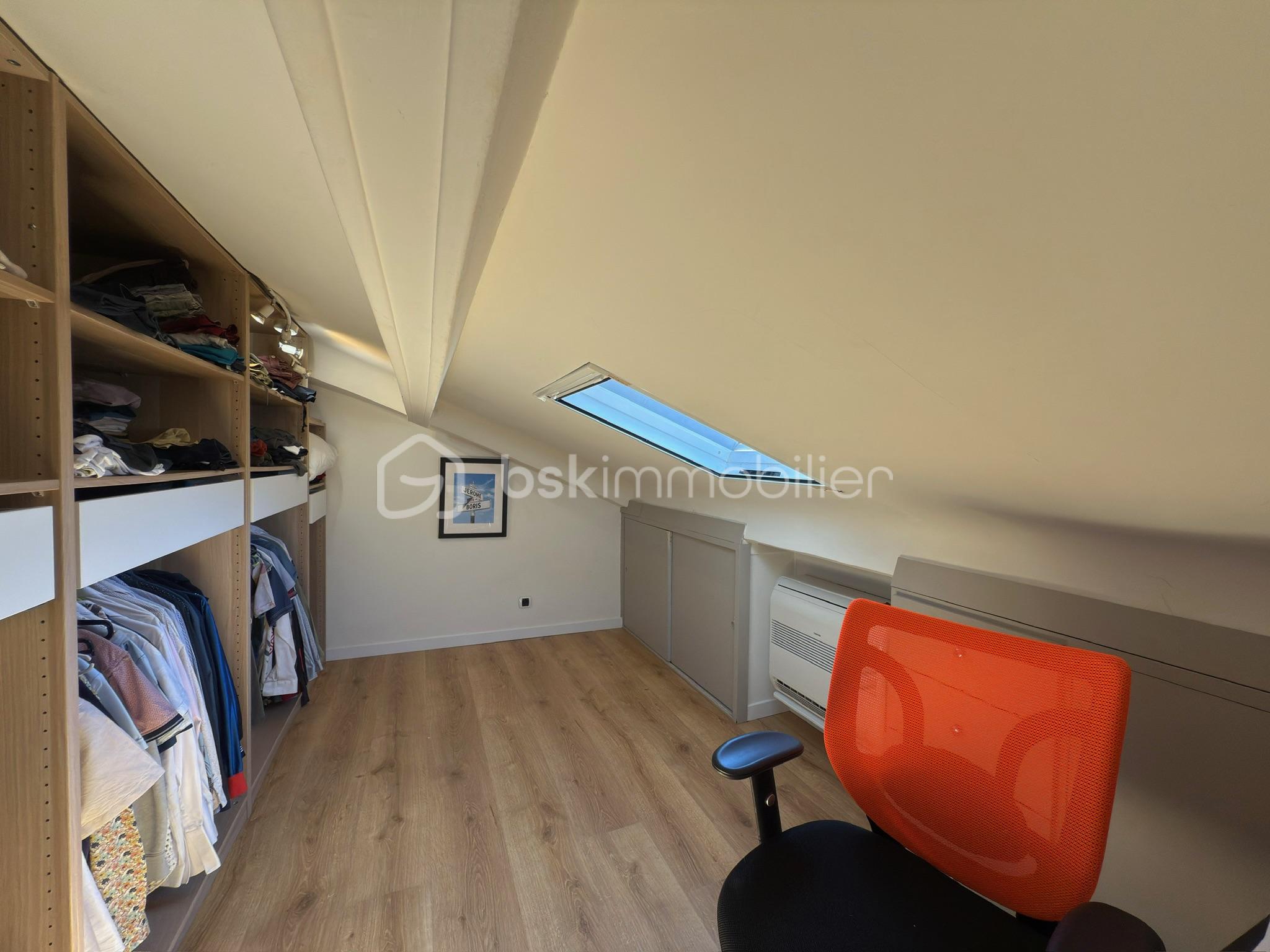 Duplex de 97,42 m² - 8DD8AF5A-951B-4E67-8017-3A1AC9D19FA8.jpeg