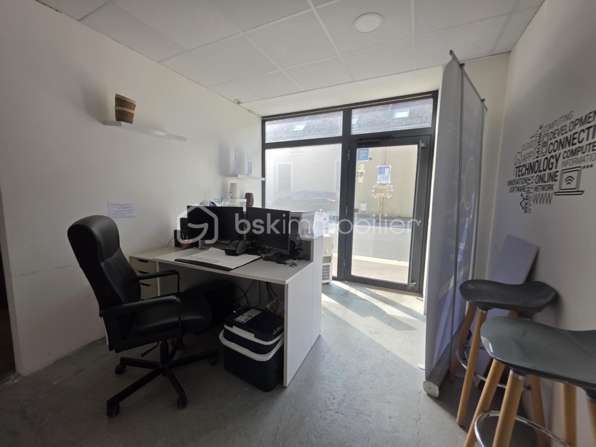 Immeuble mixte de 165 m² - ca20b0d8-f871-4e5a-9534-d04bd42bcc8c.jpeg