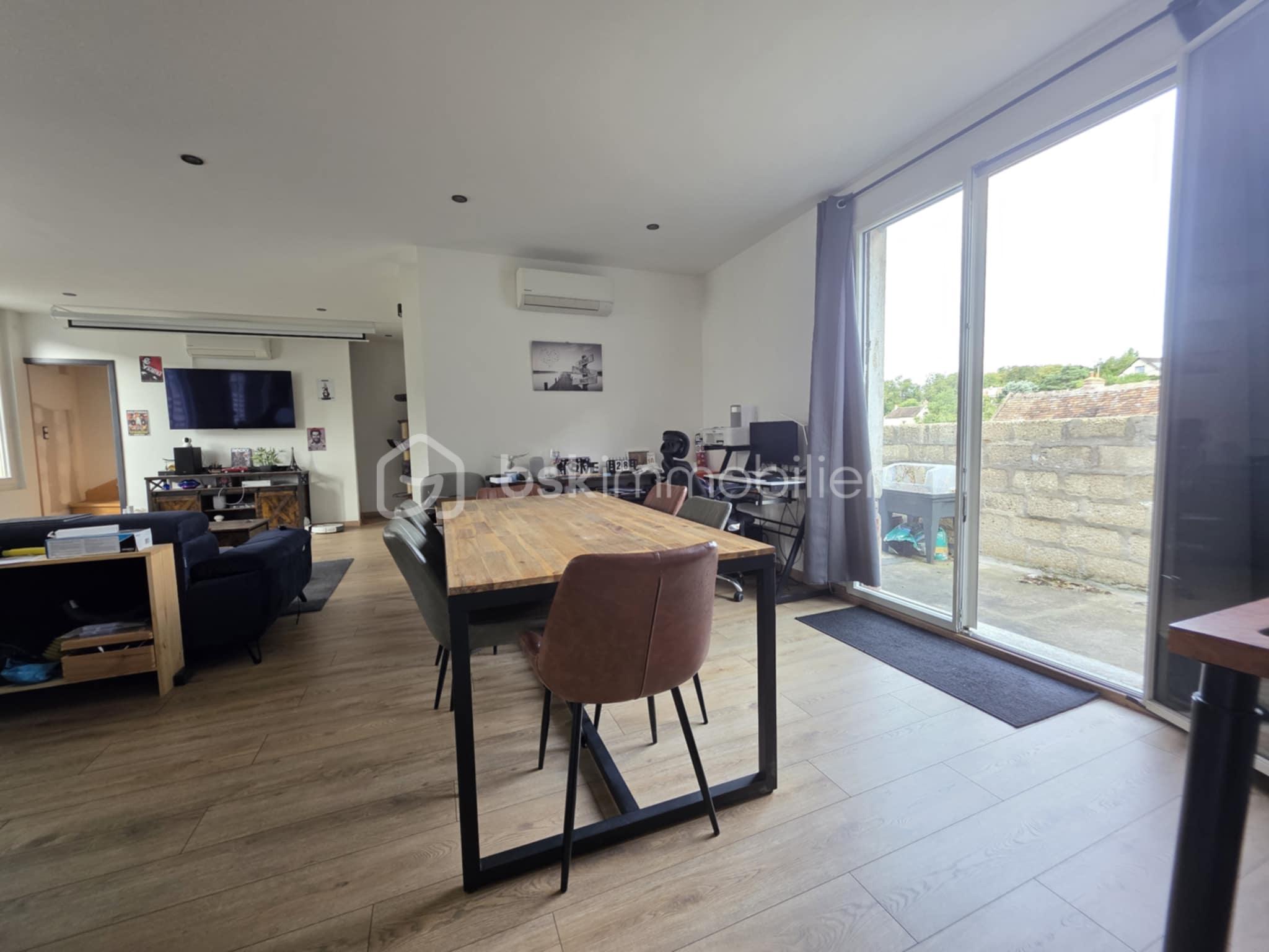 Immeuble mixte de 165 m² - 8c5f0542-2369-48aa-9b2f-11b4369957e3.jpeg