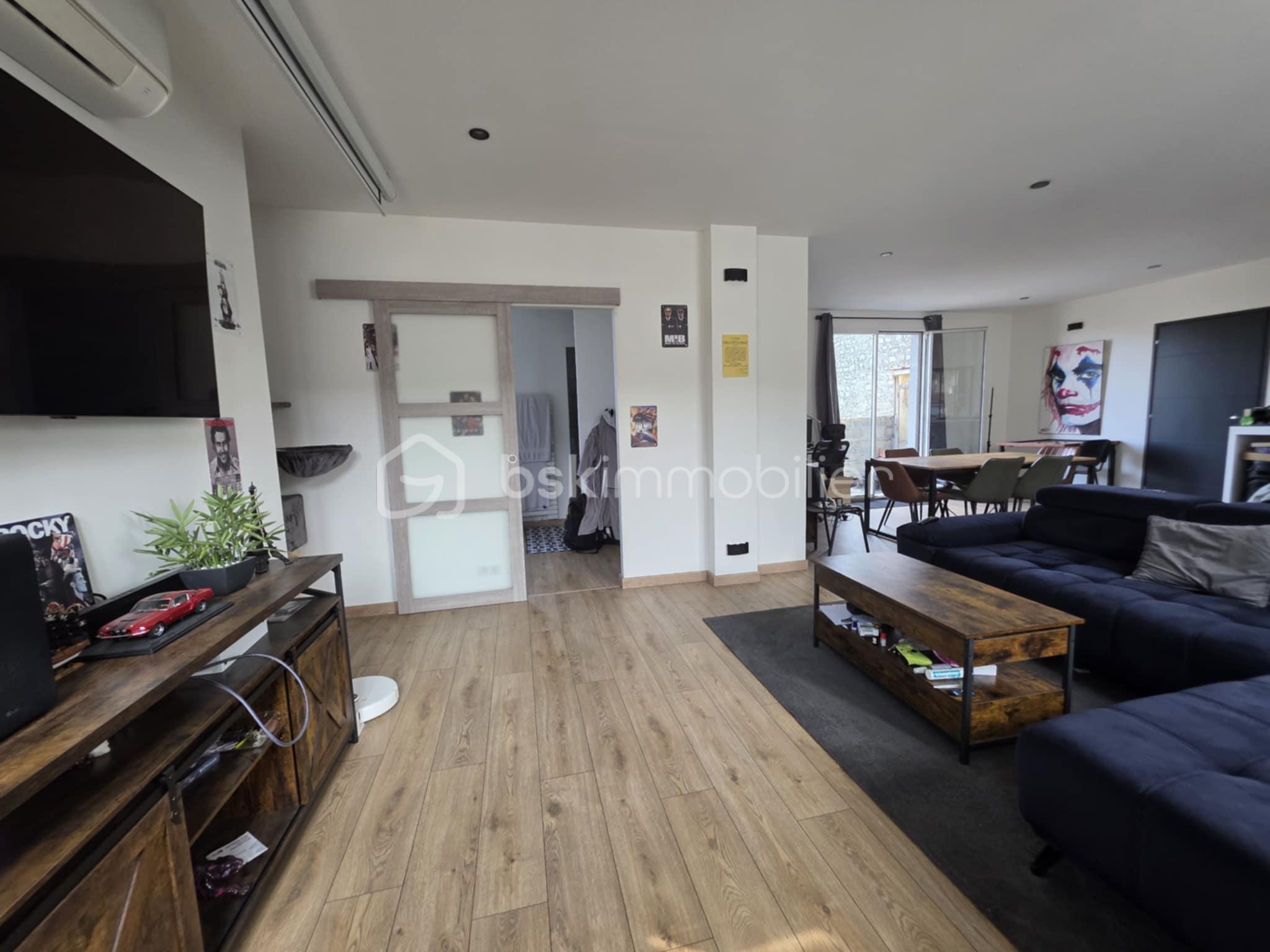 Immeuble mixte de 165 m² - b5142939-3f05-4bd0-bb3c-a70132f0342f.jpeg