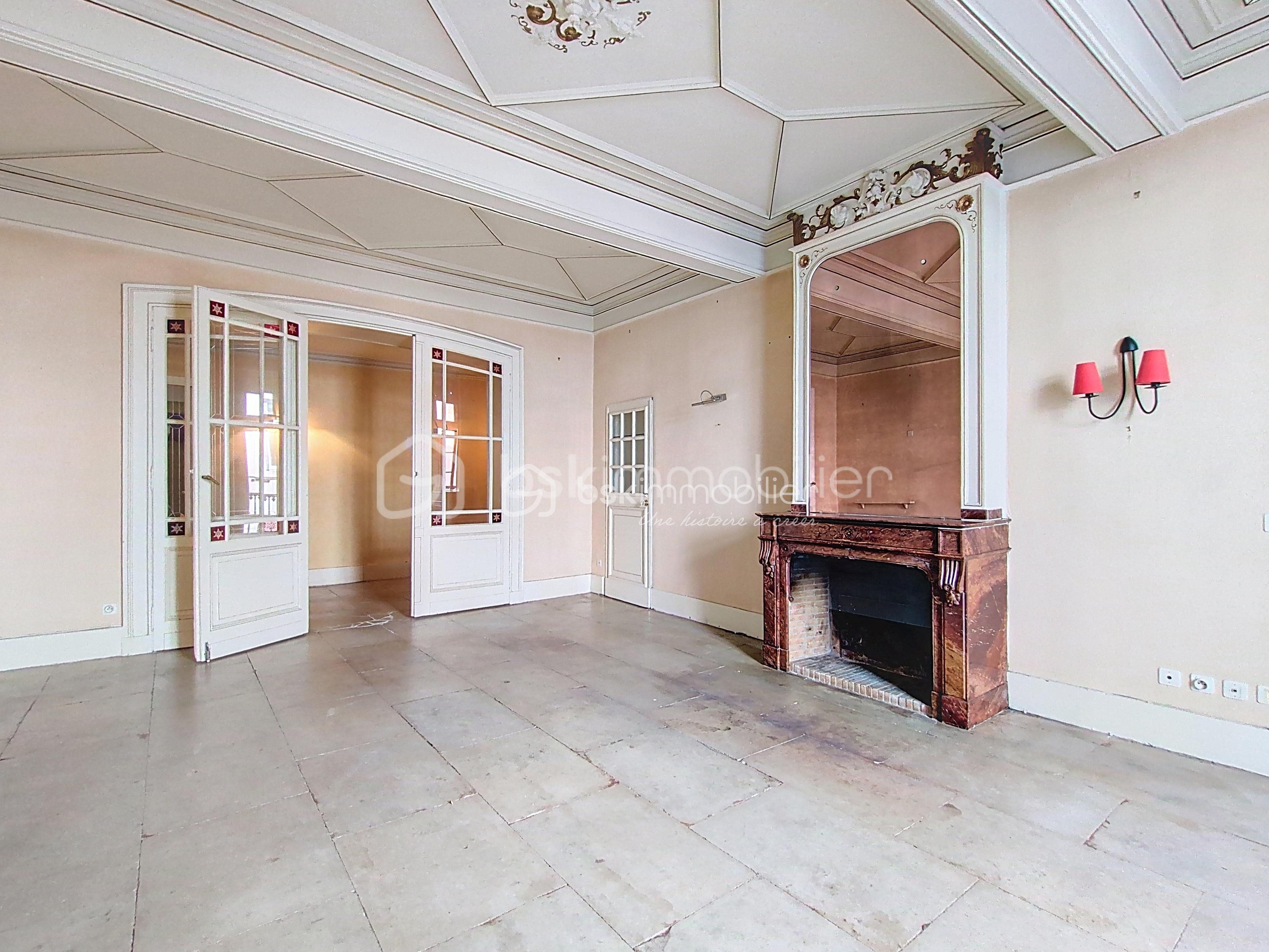 Appartement de 154,82 m² - sejour 2.jpg