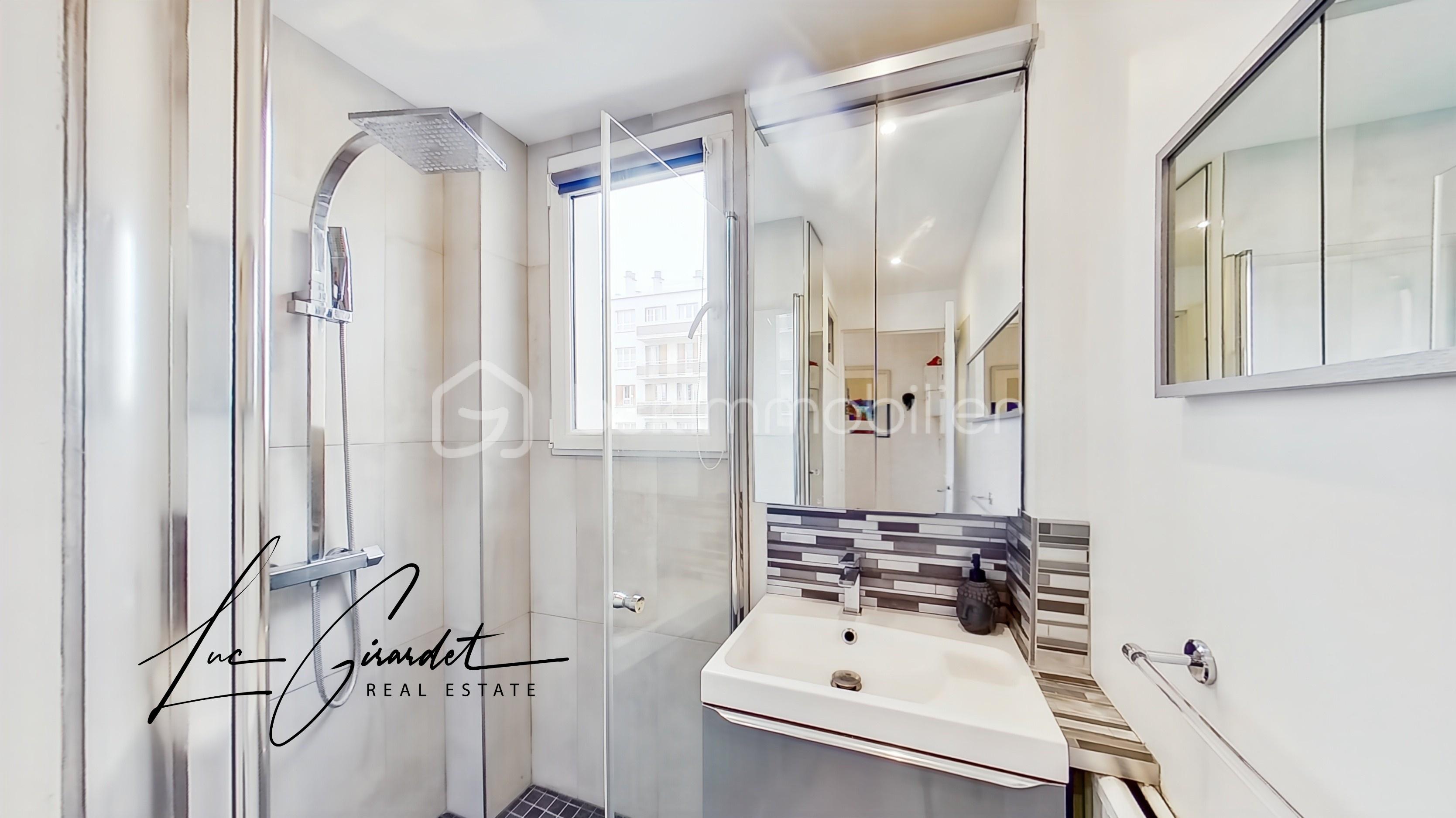 Appartement de 51 m² - sde bis.jpg