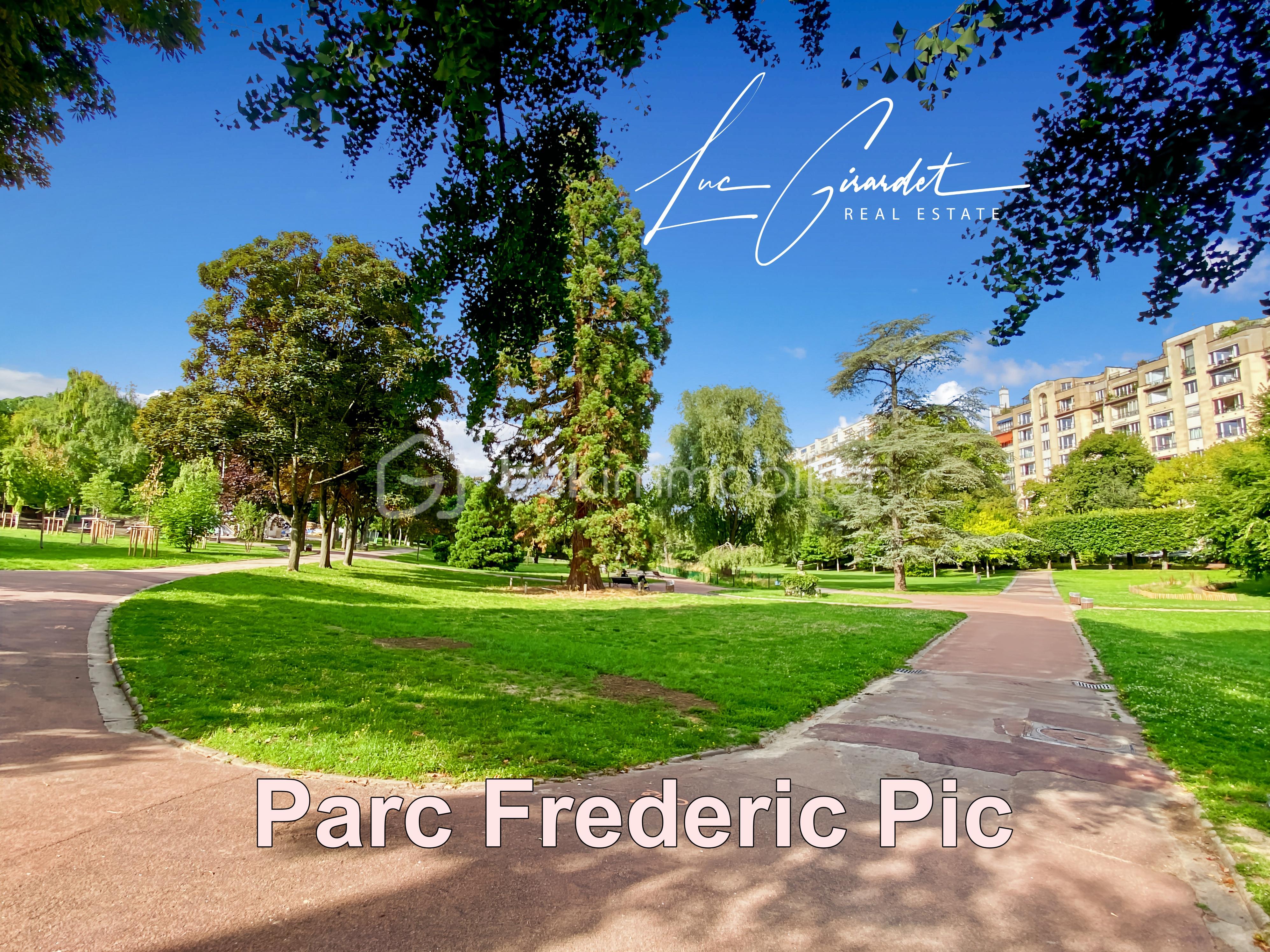 Appartement de 51 m² - parc frederic pic b.JPG
