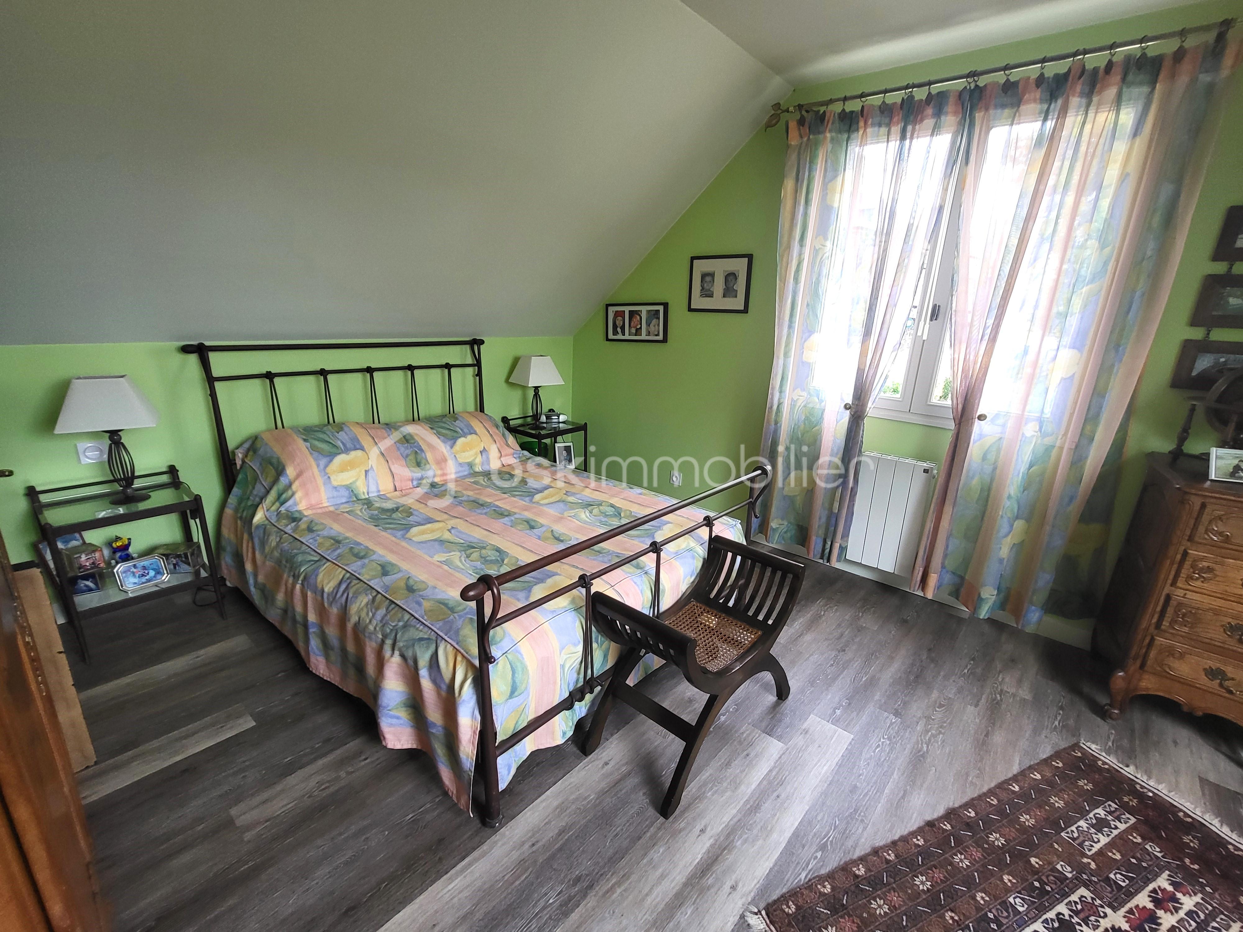 Maison de 130 m² - chambre haut.jpg