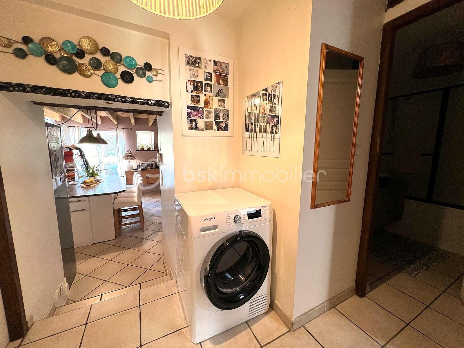 Appartement de 60,76 m² - DEGAGEMENT.jpg